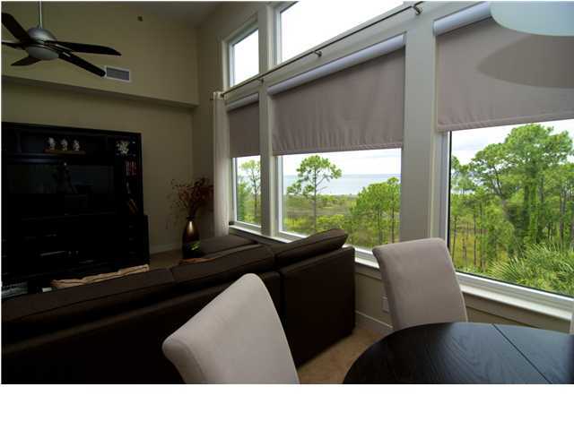 BAHIA CONDO - Residential