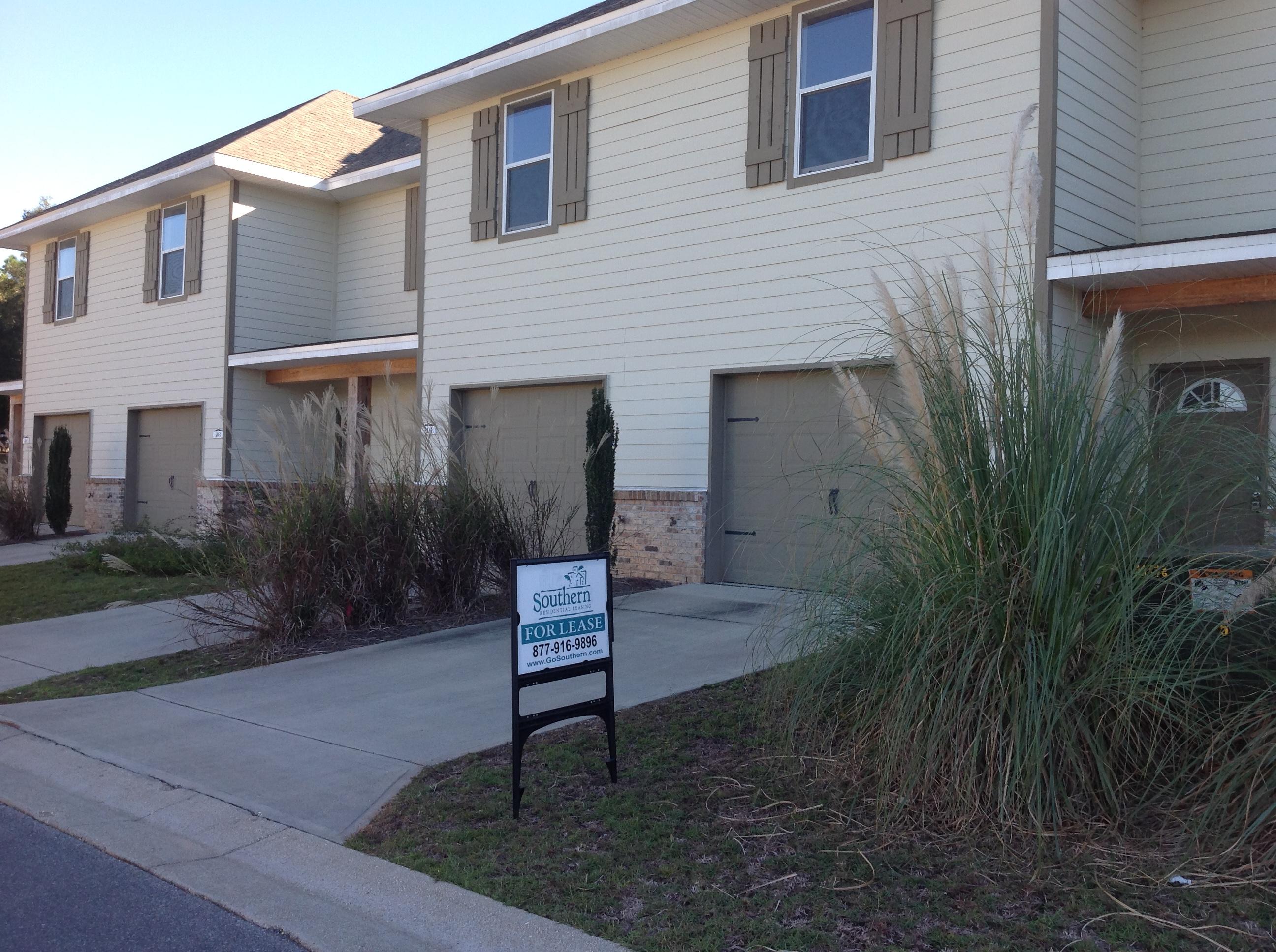 **Move-In Special: $200 off the first full month's rent.You will adore this 3BR/2.5BA long term rental in Crestview, FL. Available this winter for a 12 month lease, this never-before lived in rental comes unfurnished waiting for your personal touch. From the open floor plan to the upgraded interior features, no detail has been left untouched when it comes to this brand new townhome. Fall in love with the large kitchen that features granite countertops, stainless steel appliances and enjoy the hardwoods that make cleaning a breeze. The three bedrooms are nicely sized and the walk-in closets are a dream. This rental even comes with a cozy backyard, perfect for summer barbecues and winter bonfires.
