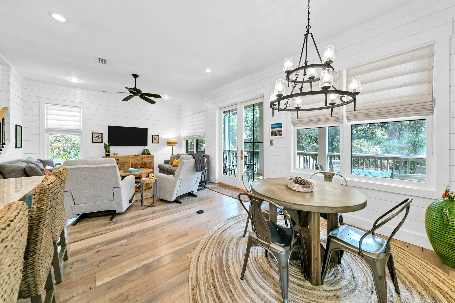 THE HAMMOCKS OF SEAGROVE - Residential