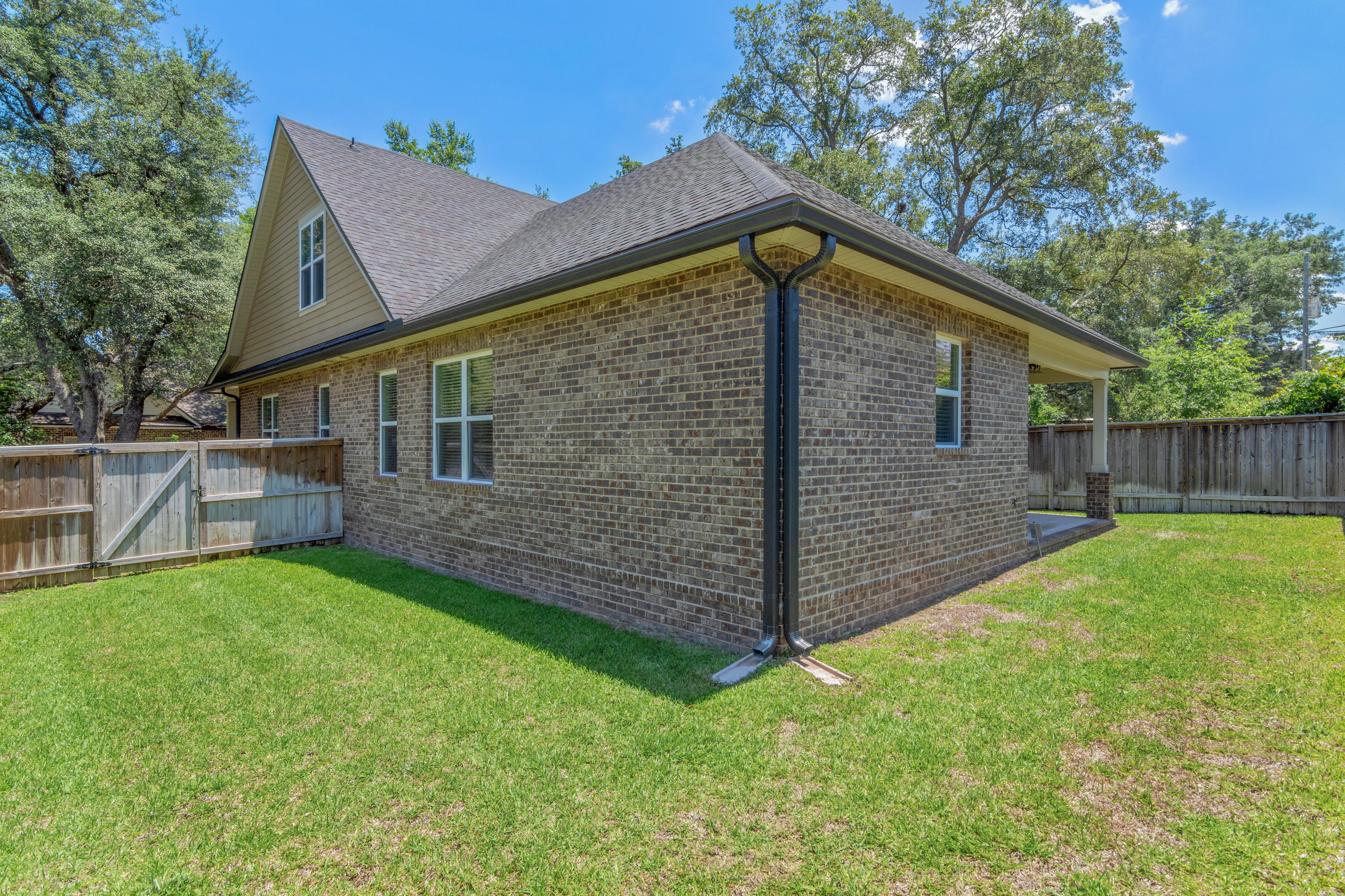 Hatties Grove - Residential Lease