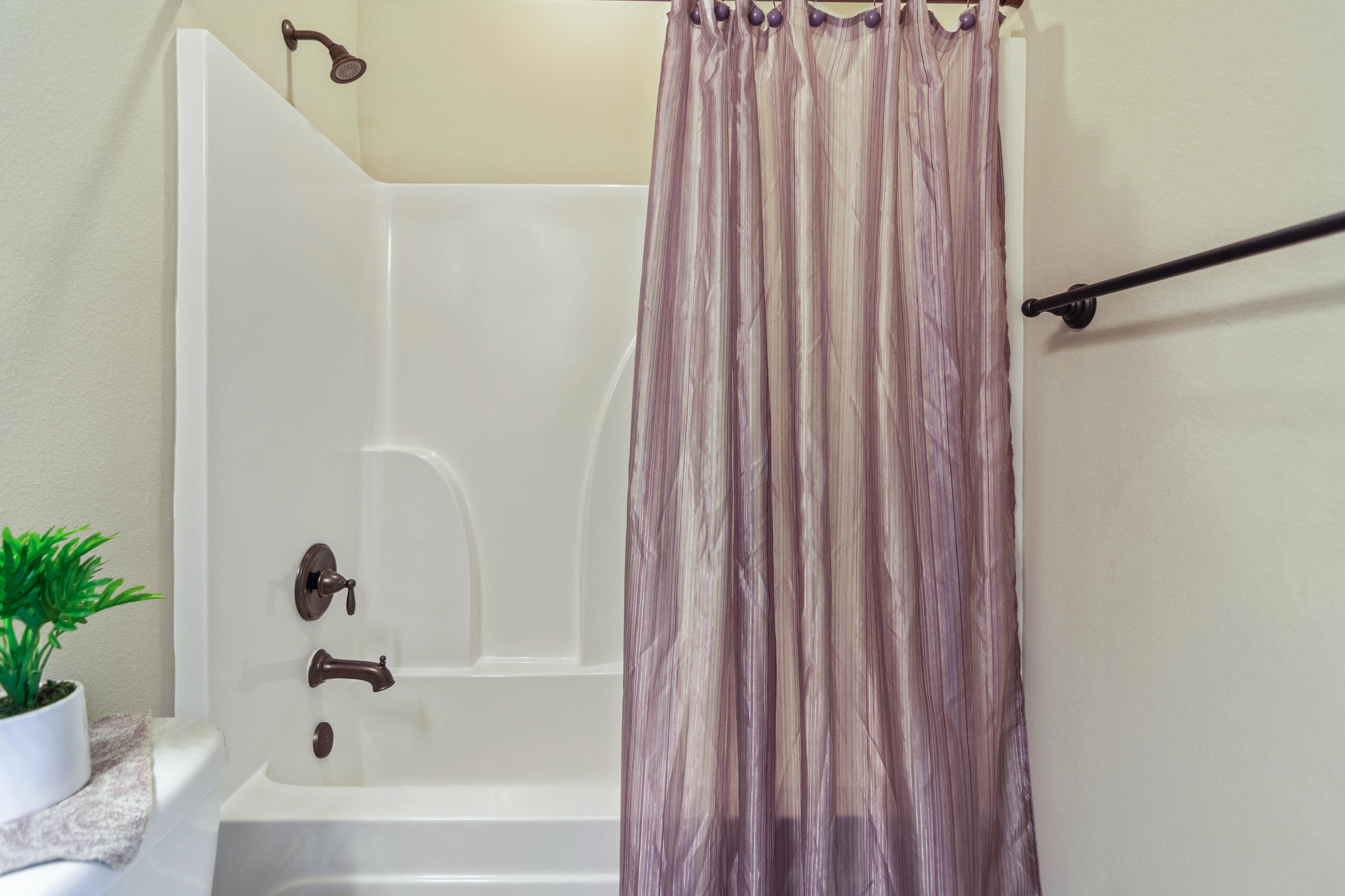 Hatties Grove - Residential Lease