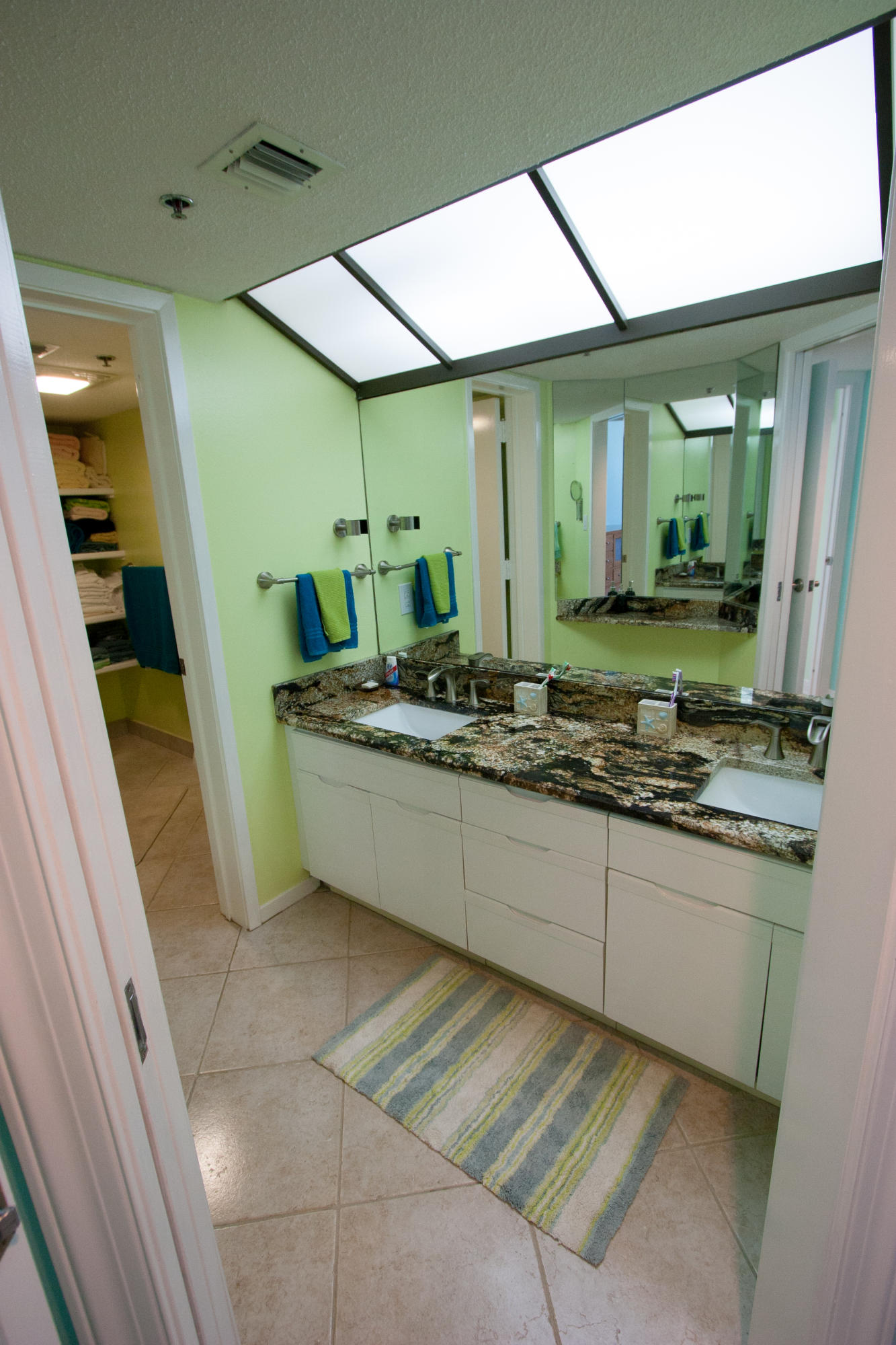 EAST PASS TOWERS CONDO - Residential