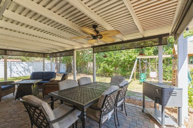 BAYOU WOODS 1ST ADDN - Residential