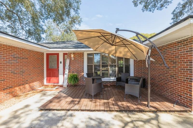 BAYOU WOODS 1ST ADDN - Residential