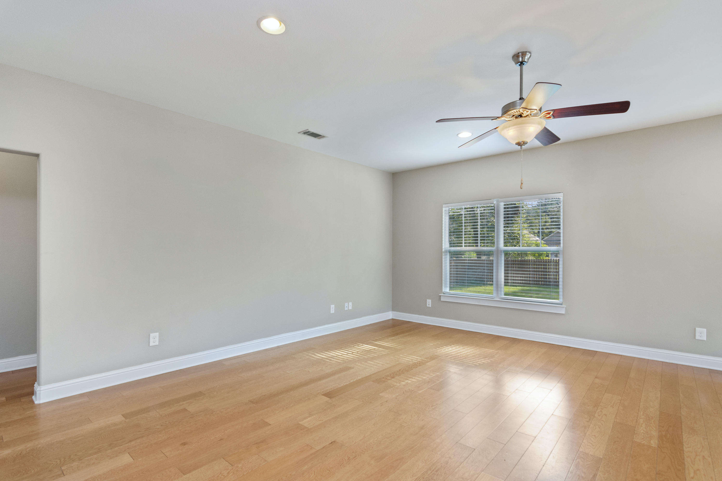 ZACHARY ESTATES - Residential