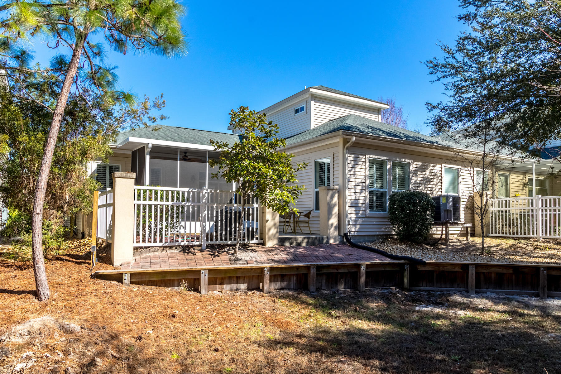COURTYARDS OF SANTA ROSA BEACH - Residential