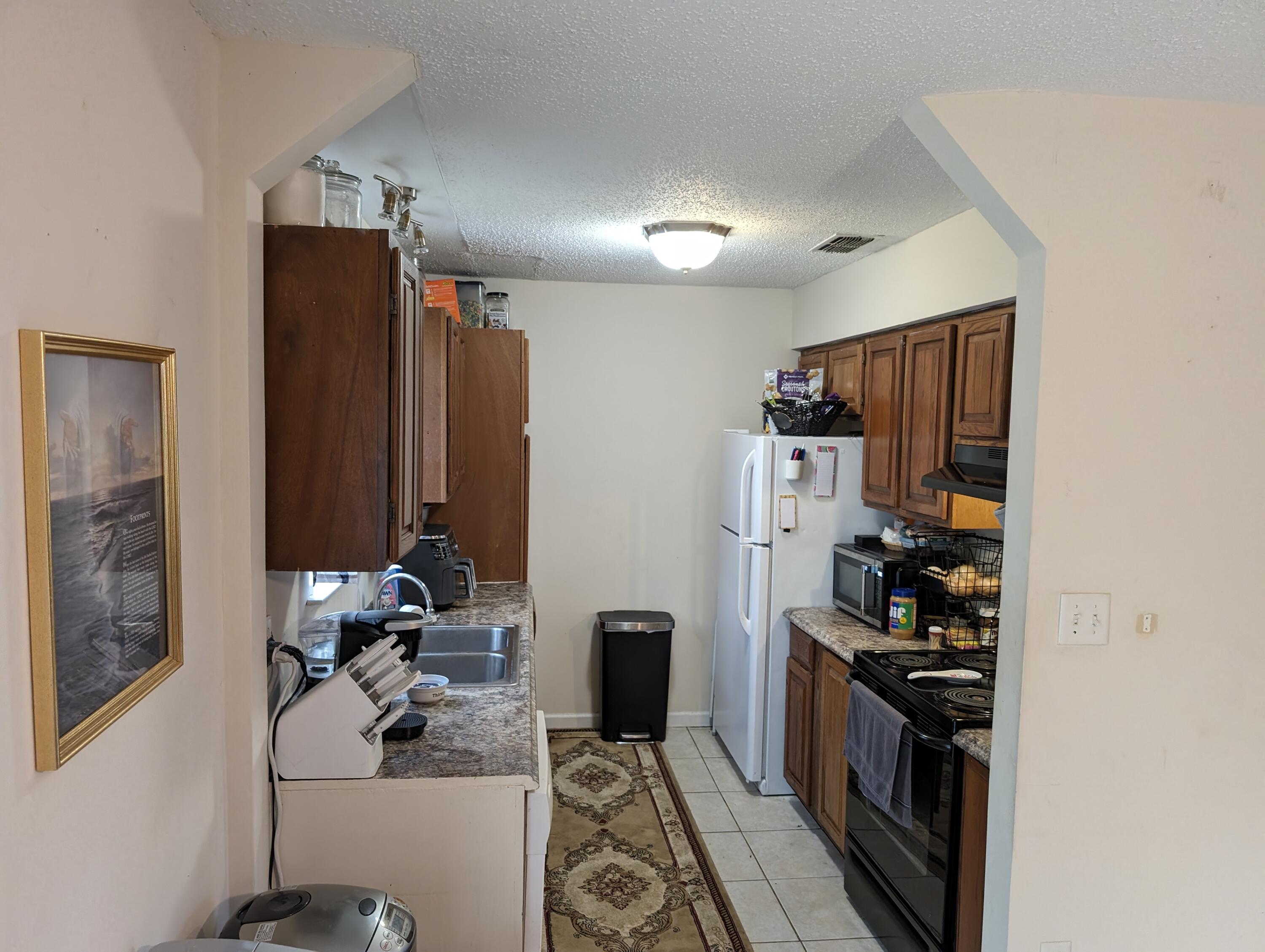 ONCASTER WOODS LOT 5 BLK B - Residential