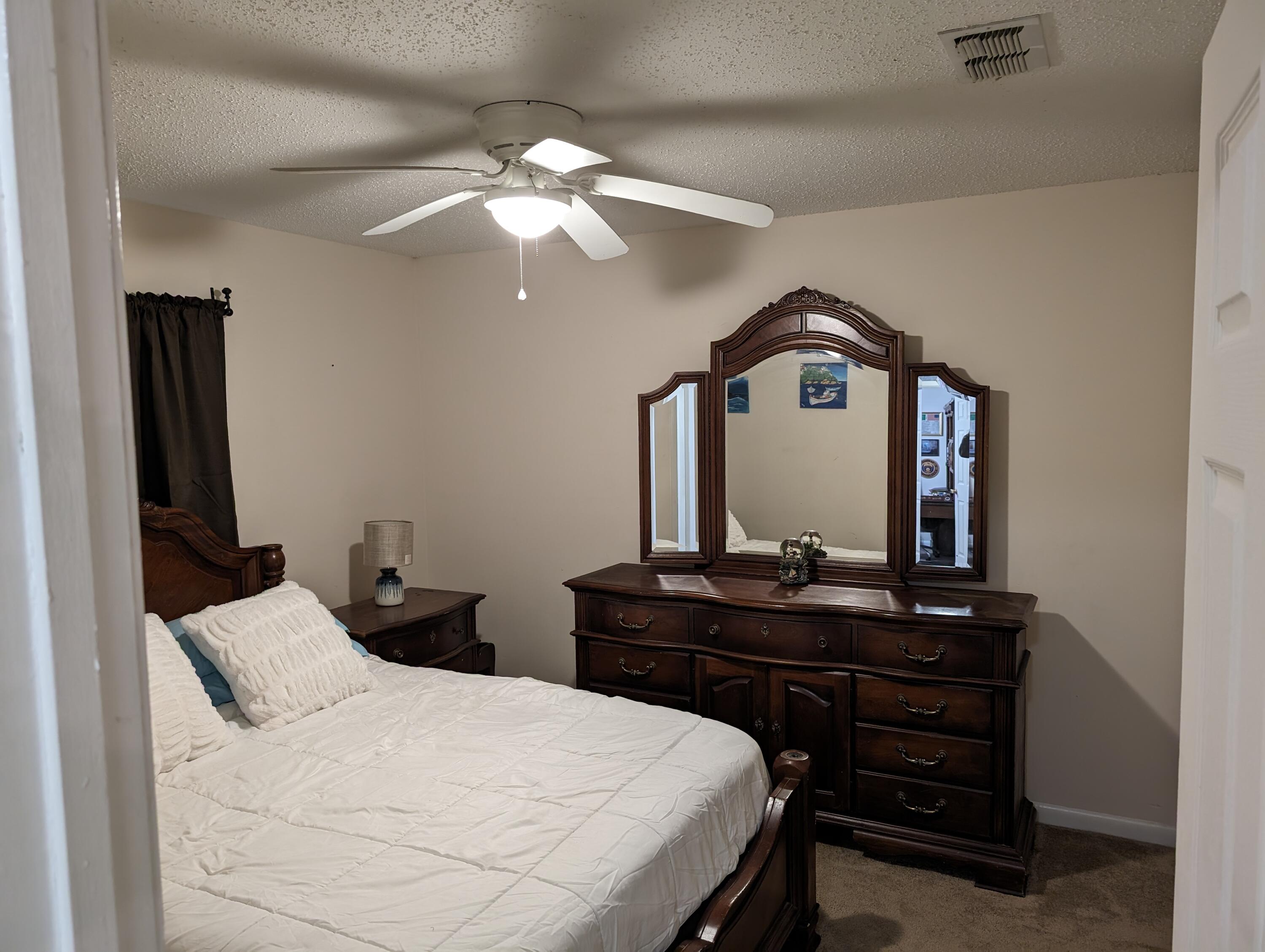 ONCASTER WOODS LOT 5 BLK B - Residential