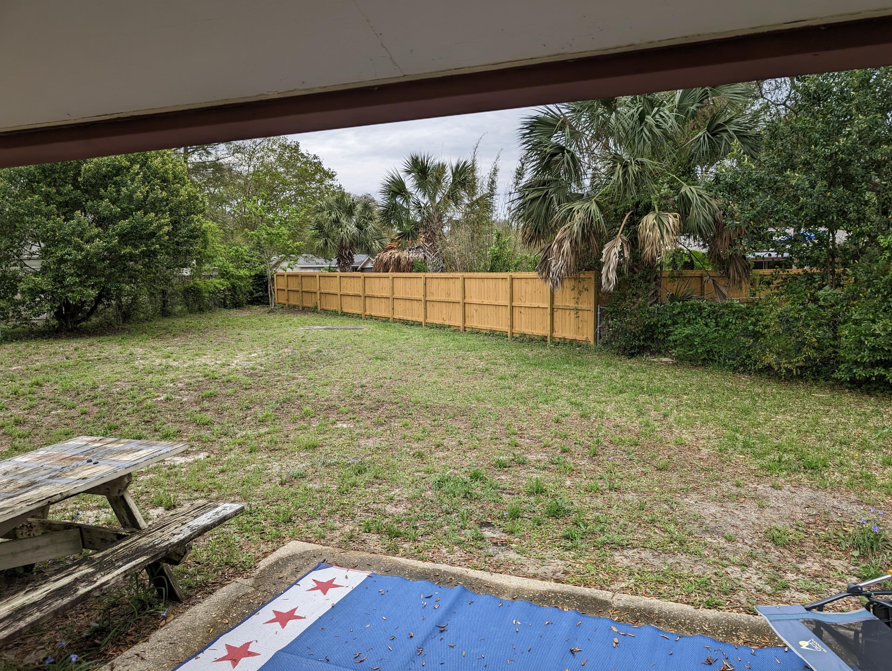 ONCASTER WOODS LOT 5 BLK B - Residential