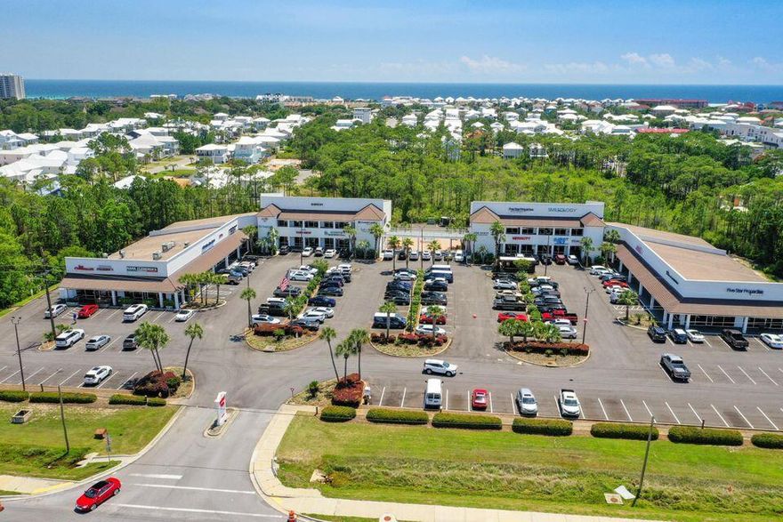 Available now in very popular Holiday Plaza shopping center, on Hwy 98 in Miramar Beach.  1,500 SF Retail, Showroom, and Office space in unit 104.  Plenty of parking for customers and employees.  Unit 104 retail storefront and its related plaza are highly visible from the approximate 40,000+ vehicles traveling by East and West along Highway 98 on a daily basis.