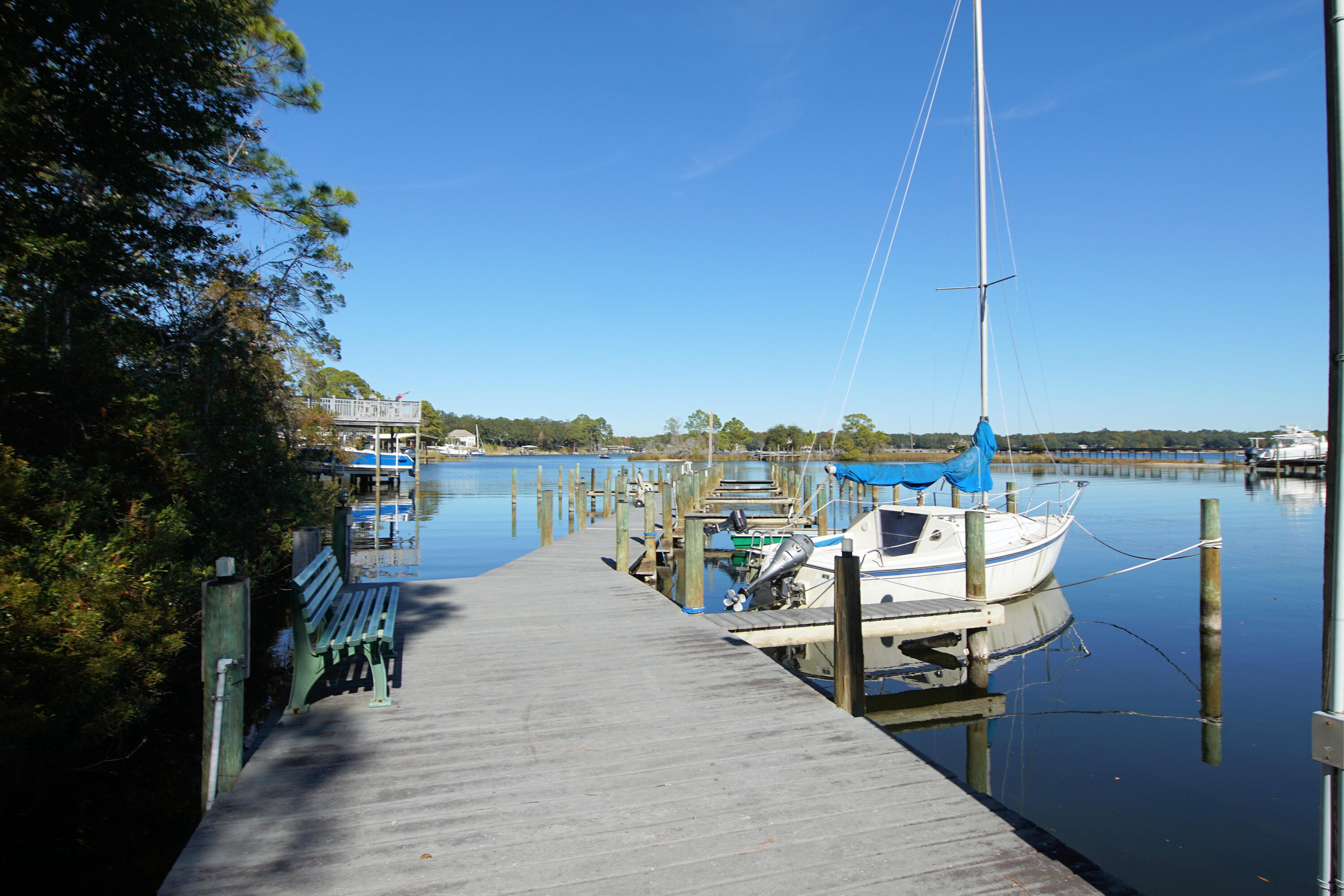 Rocky Bayou T/H Unit 11 - Residential