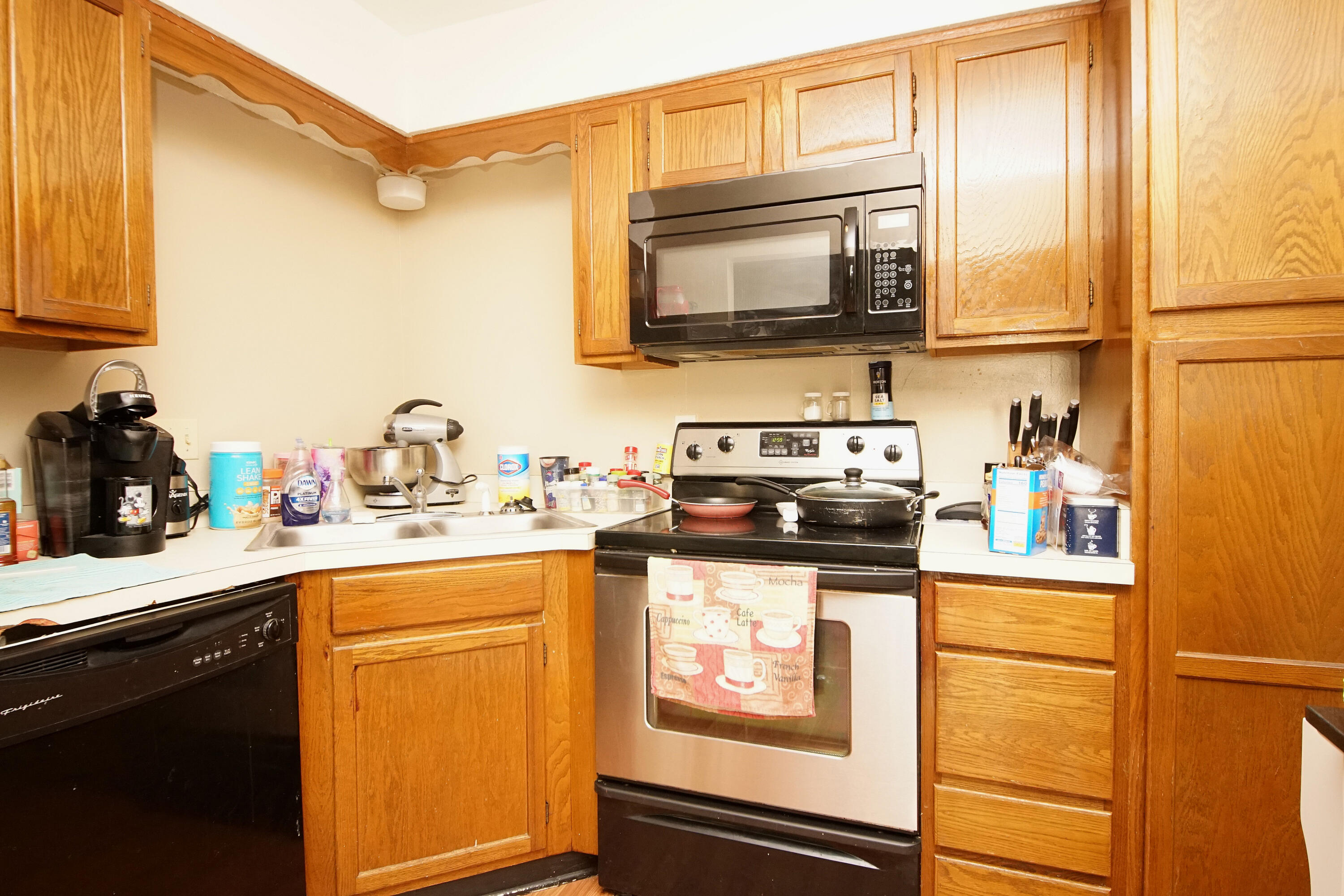 Rocky Bayou T/H Unit 11 - Residential