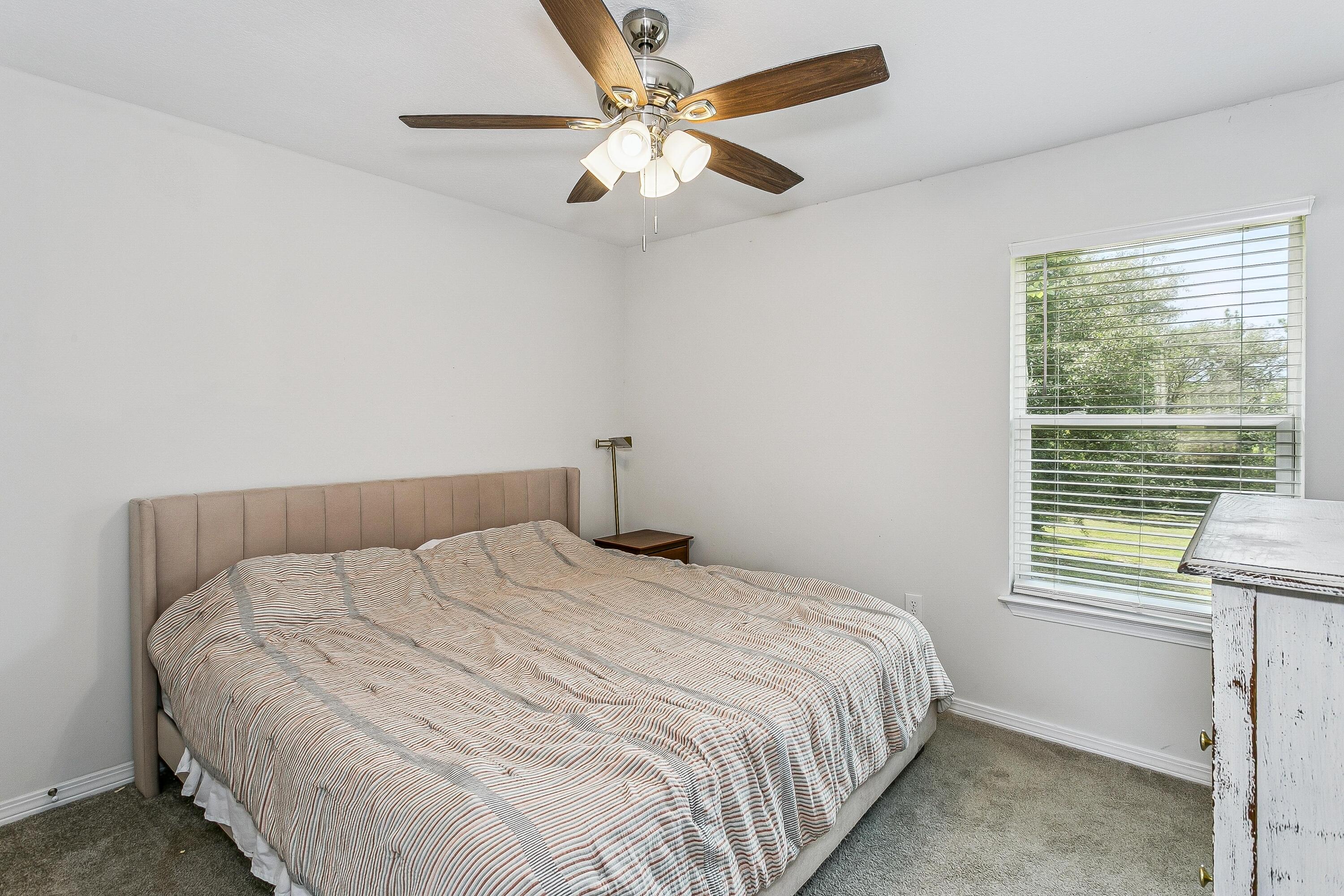 WHISPERING LAKES ESTATES - Residential