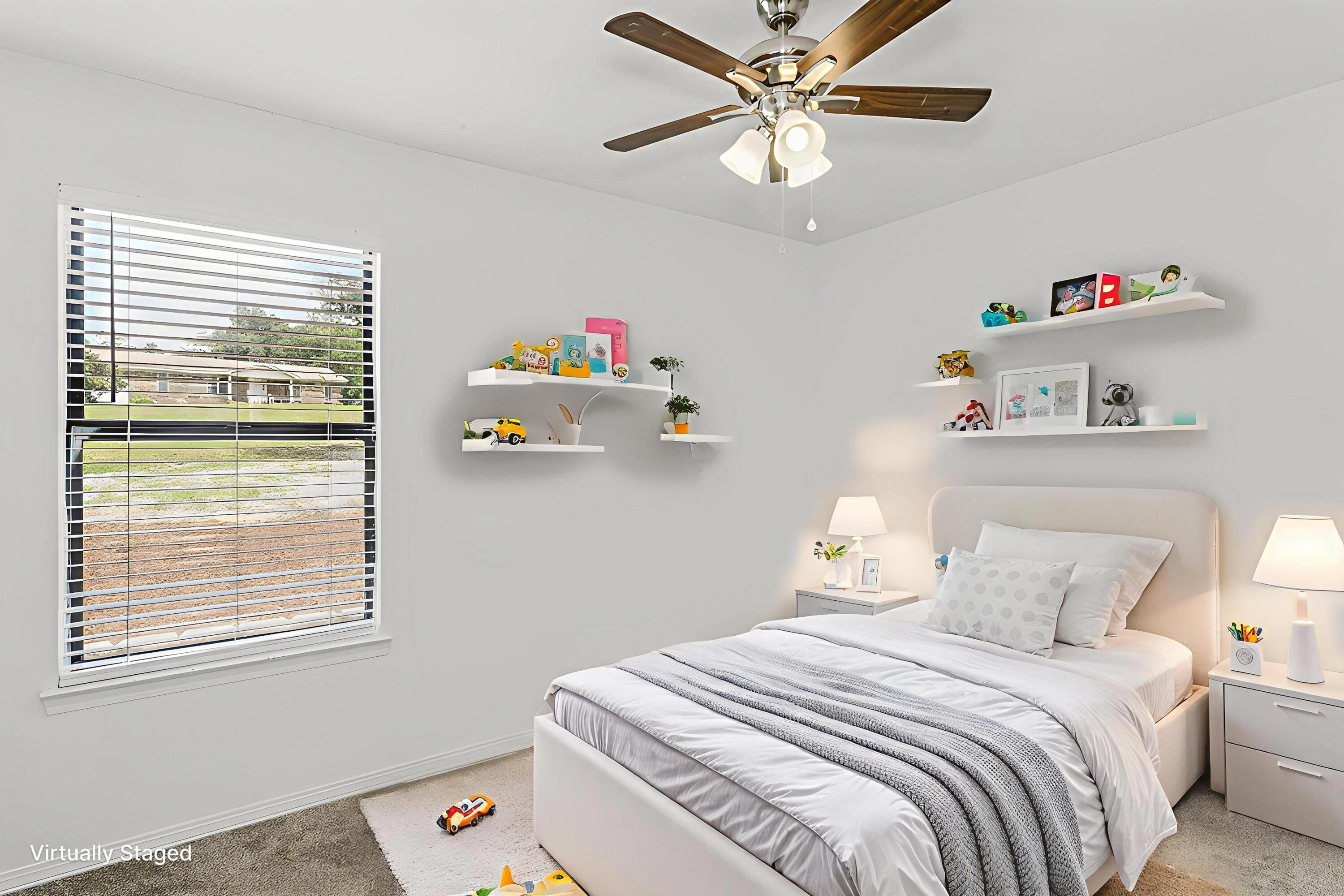 WHISPERING LAKES ESTATES - Residential