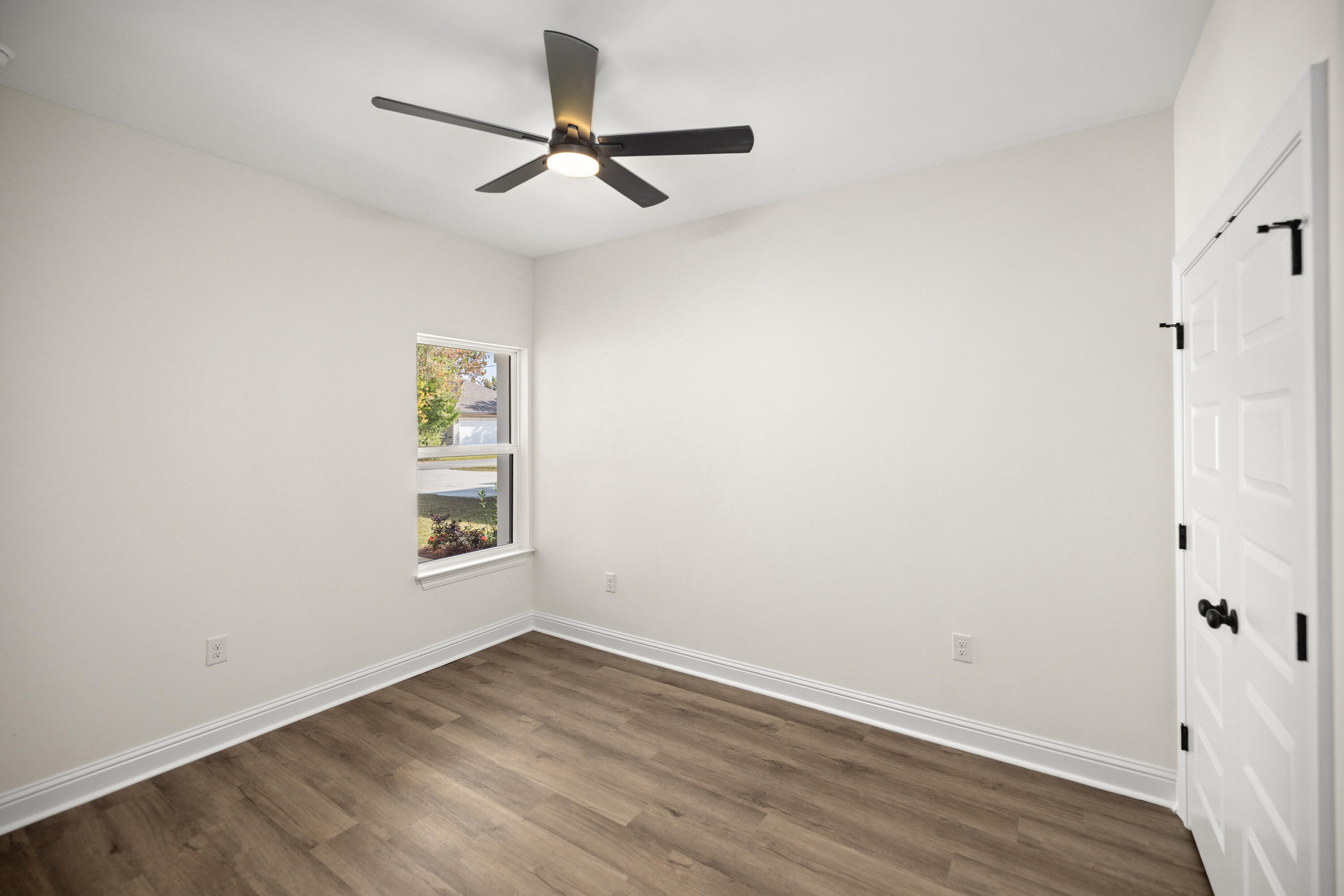 VILLA TASSO TOWN OF - Residential