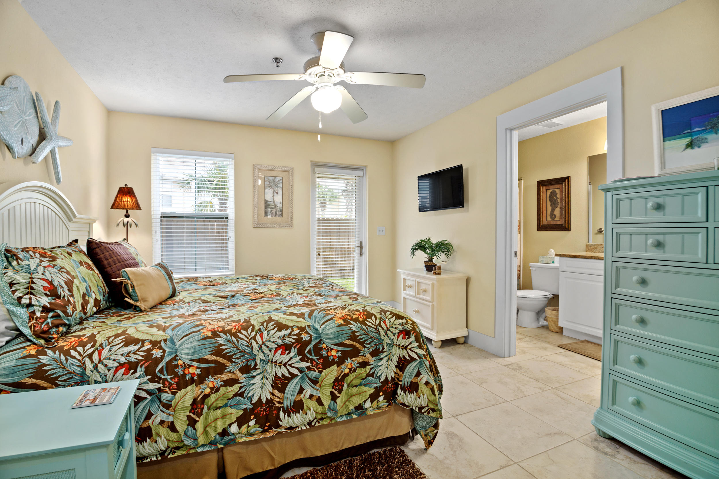 CASA DEL MAR - Residential