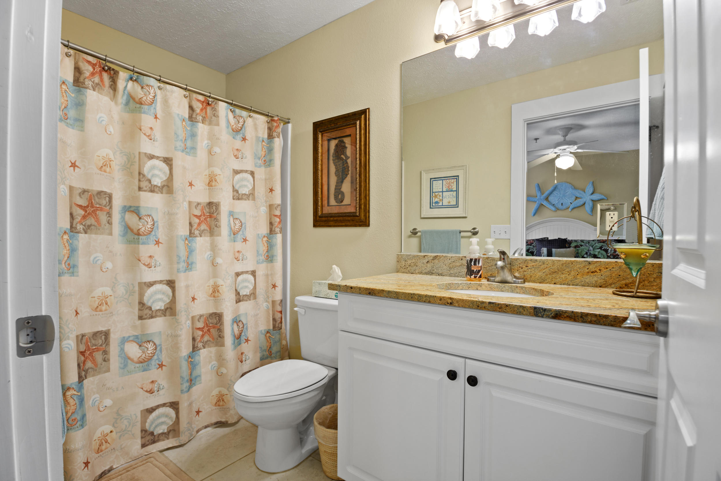 CASA DEL MAR - Residential