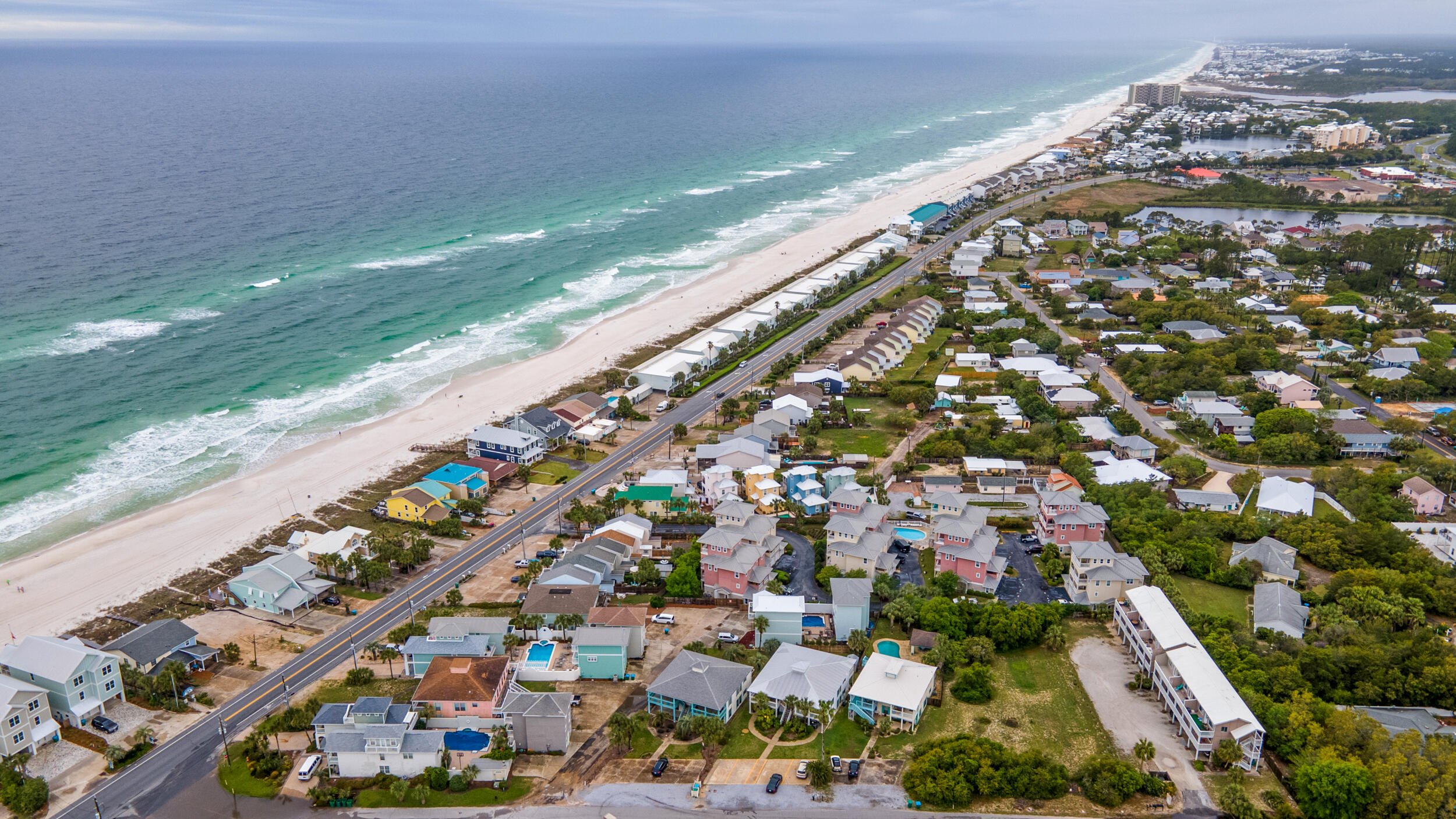 CASA DEL MAR - Residential
