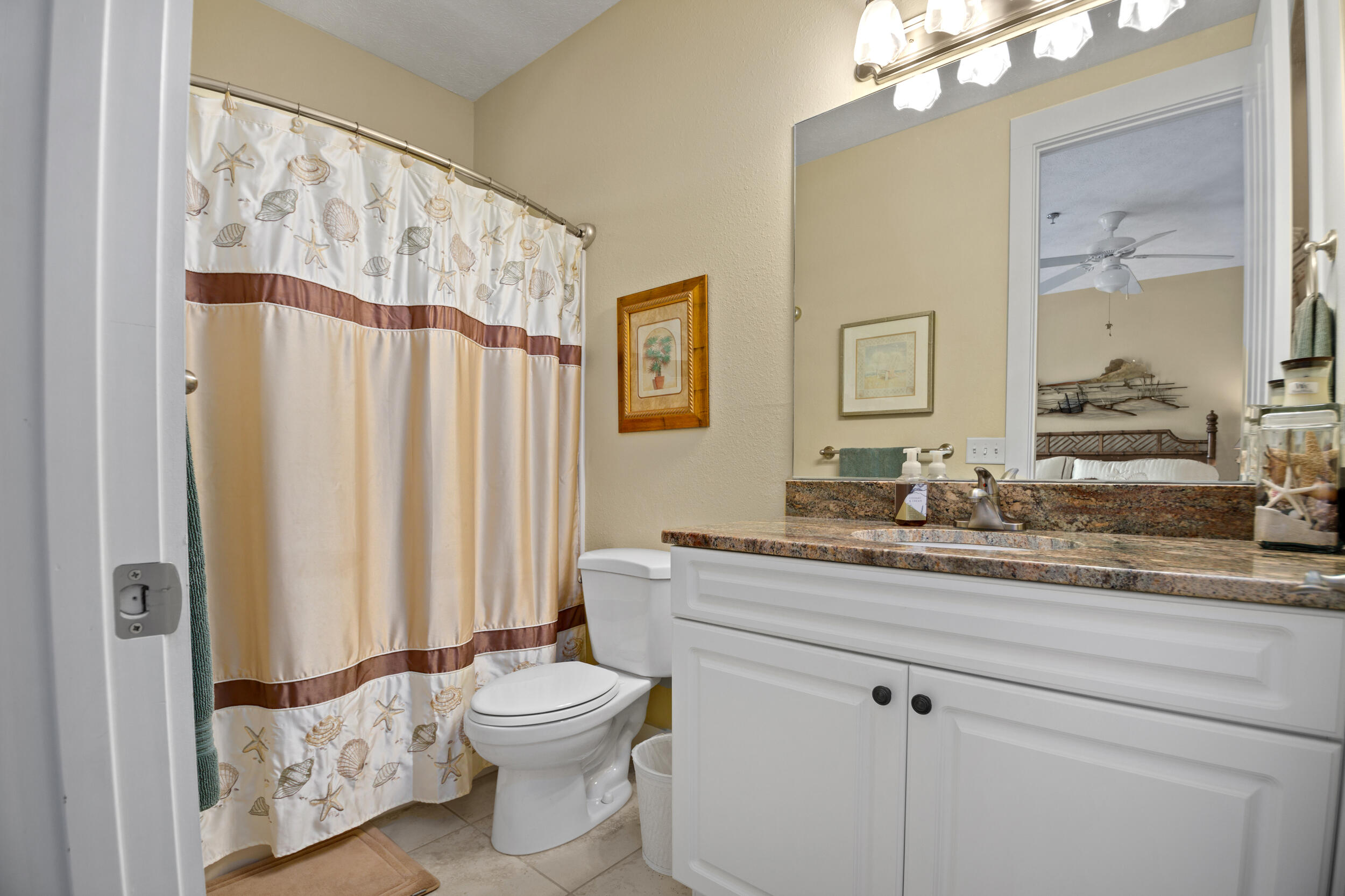 CASA DEL MAR - Residential