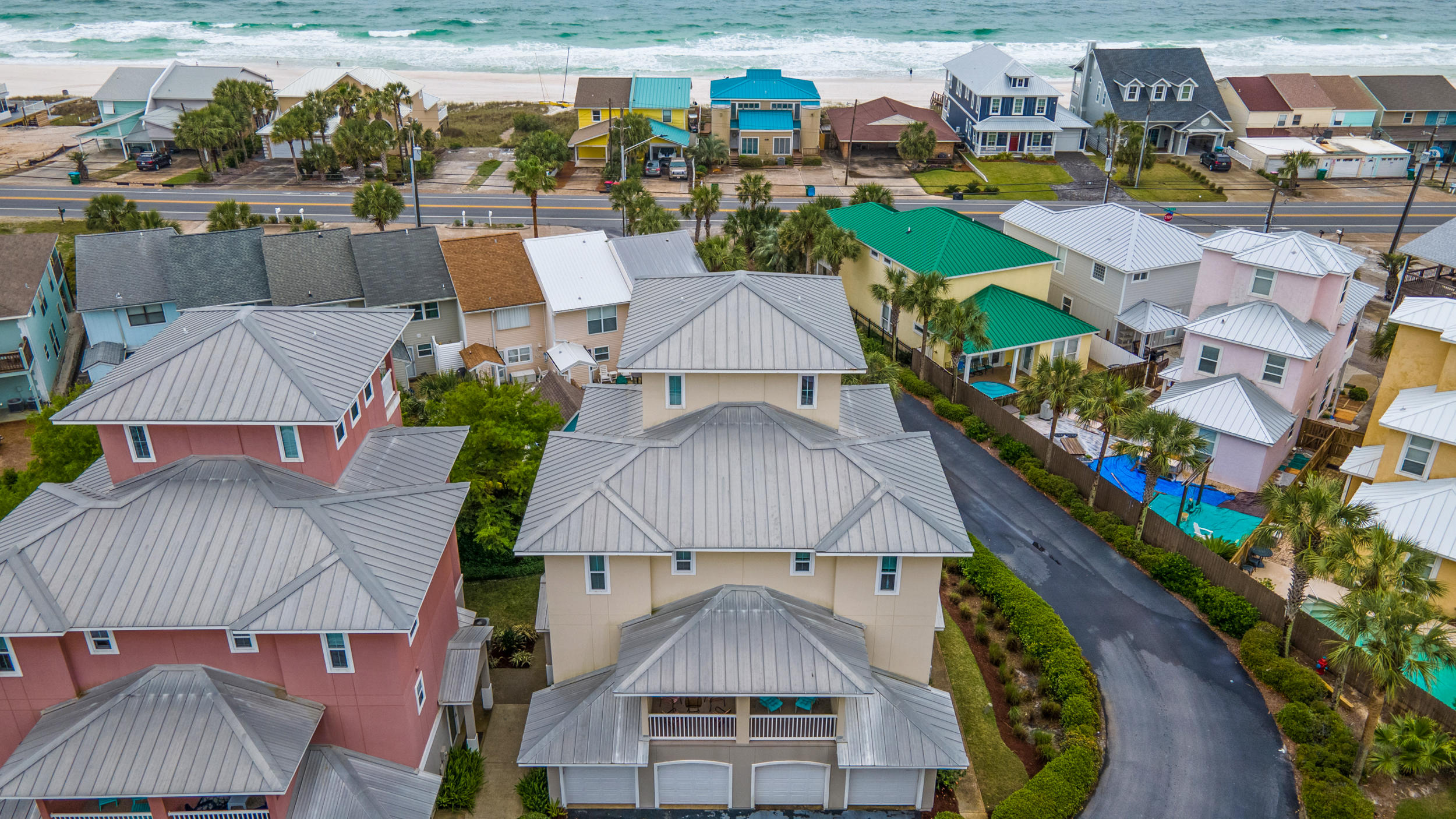 CASA DEL MAR - Residential