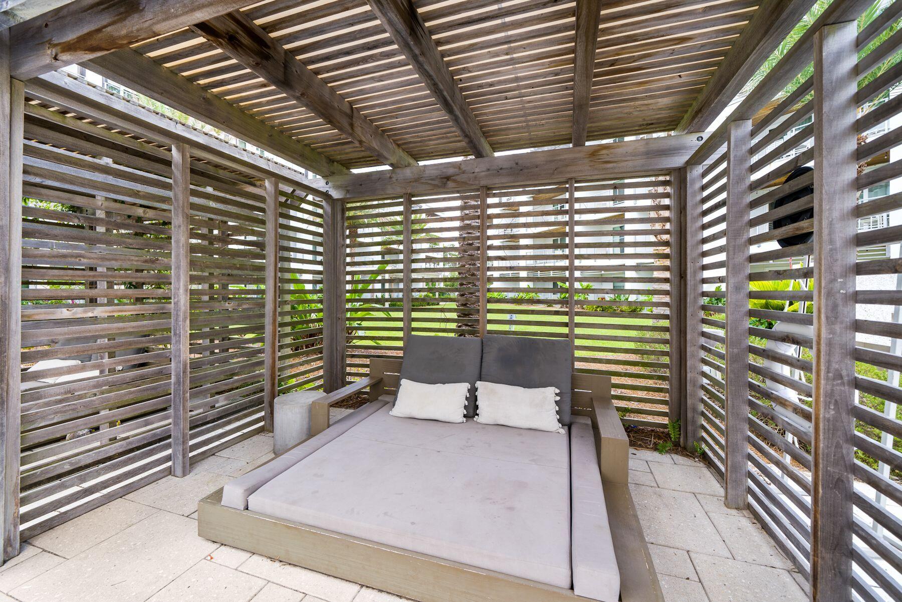 The Pointe 30a - Residential