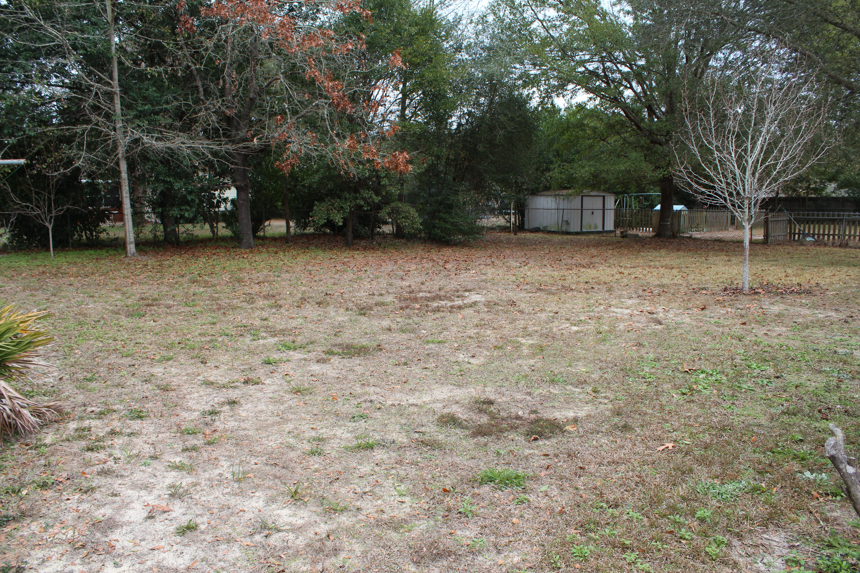 CAROL ANNE MANOR - Residential