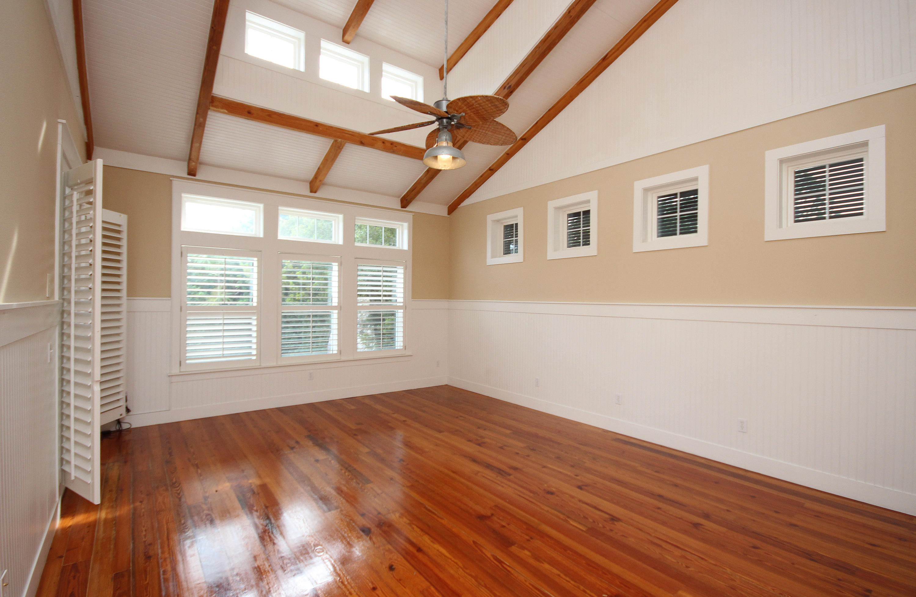 INDIAN CREEK S/D - Residential