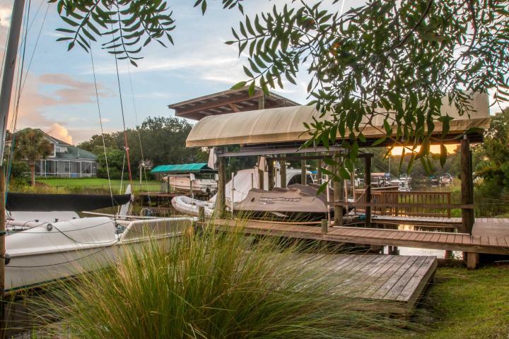 INDIAN CREEK S/D - Residential