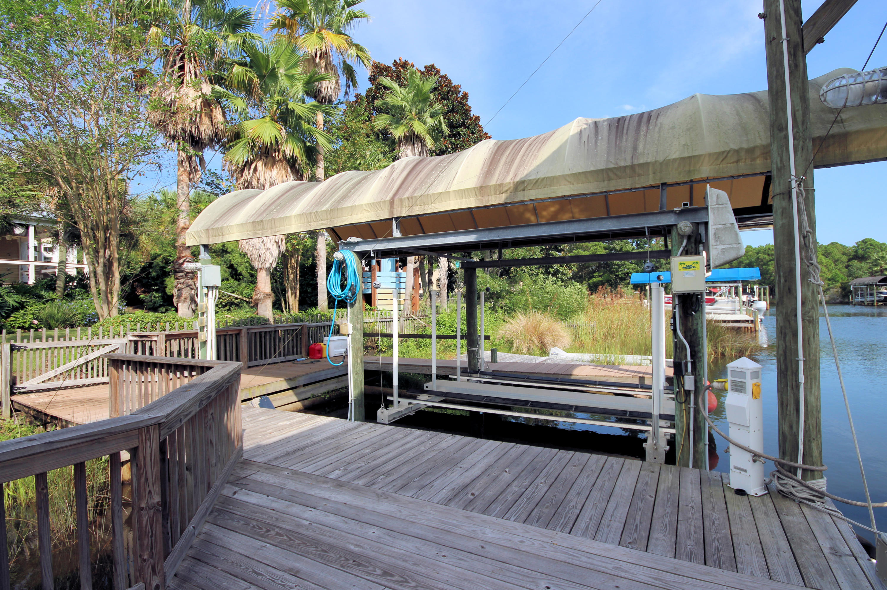 INDIAN CREEK S/D - Residential