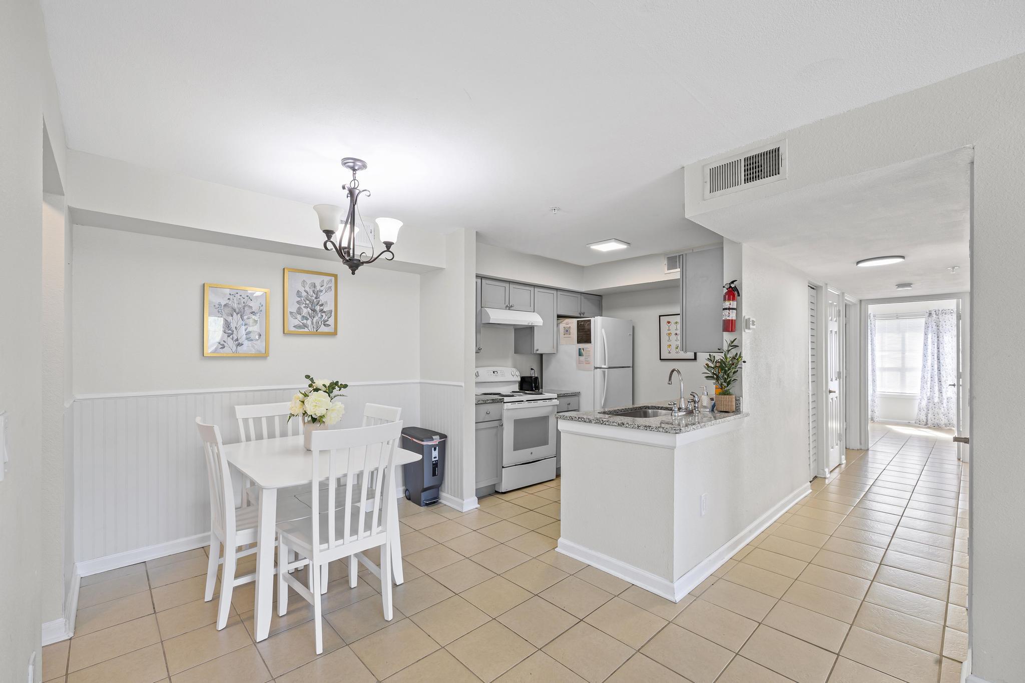 INDIAN LAKE - Residential