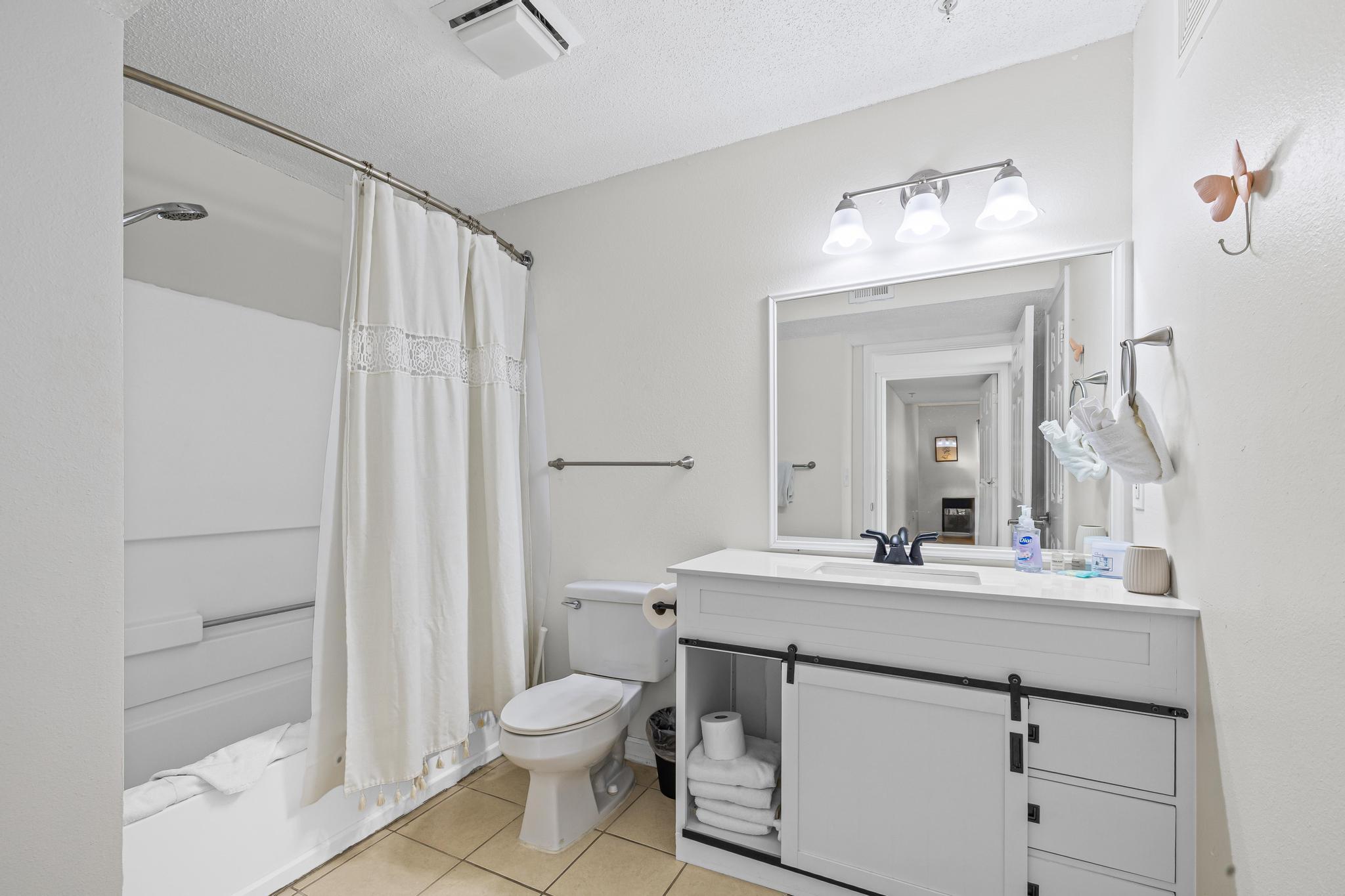 INDIAN LAKE - Residential