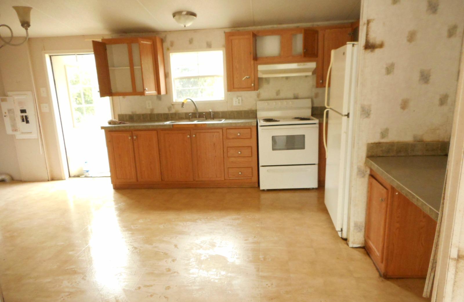 NO RECORDED SUBDIVISION - Residential