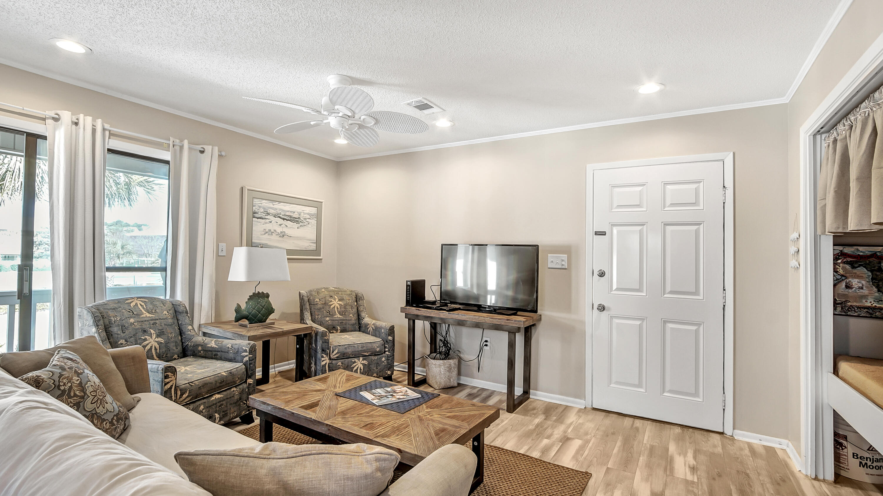 BEACHWOOD VILLAS CONDO - Residential