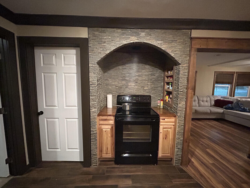 NONESUCH WAY - Residential