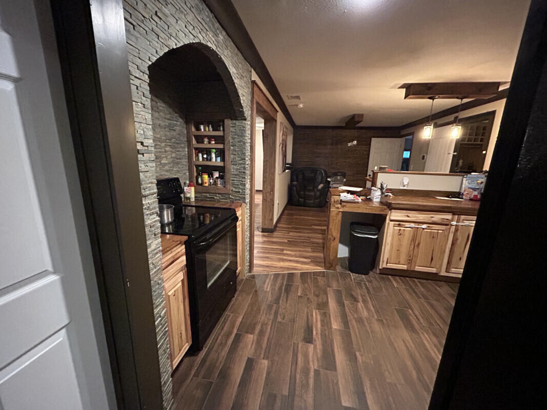 NONESUCH WAY - Residential