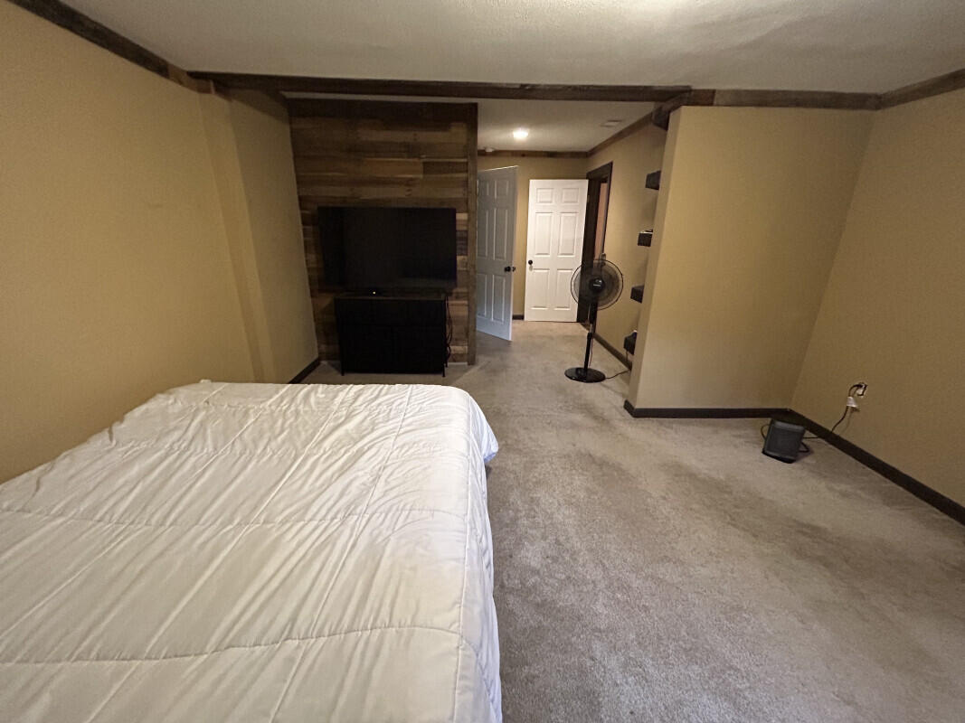 NONESUCH WAY - Residential