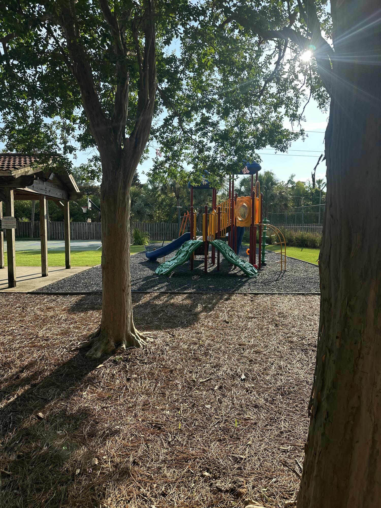 EMERALD LAKES PH 1 - Residential