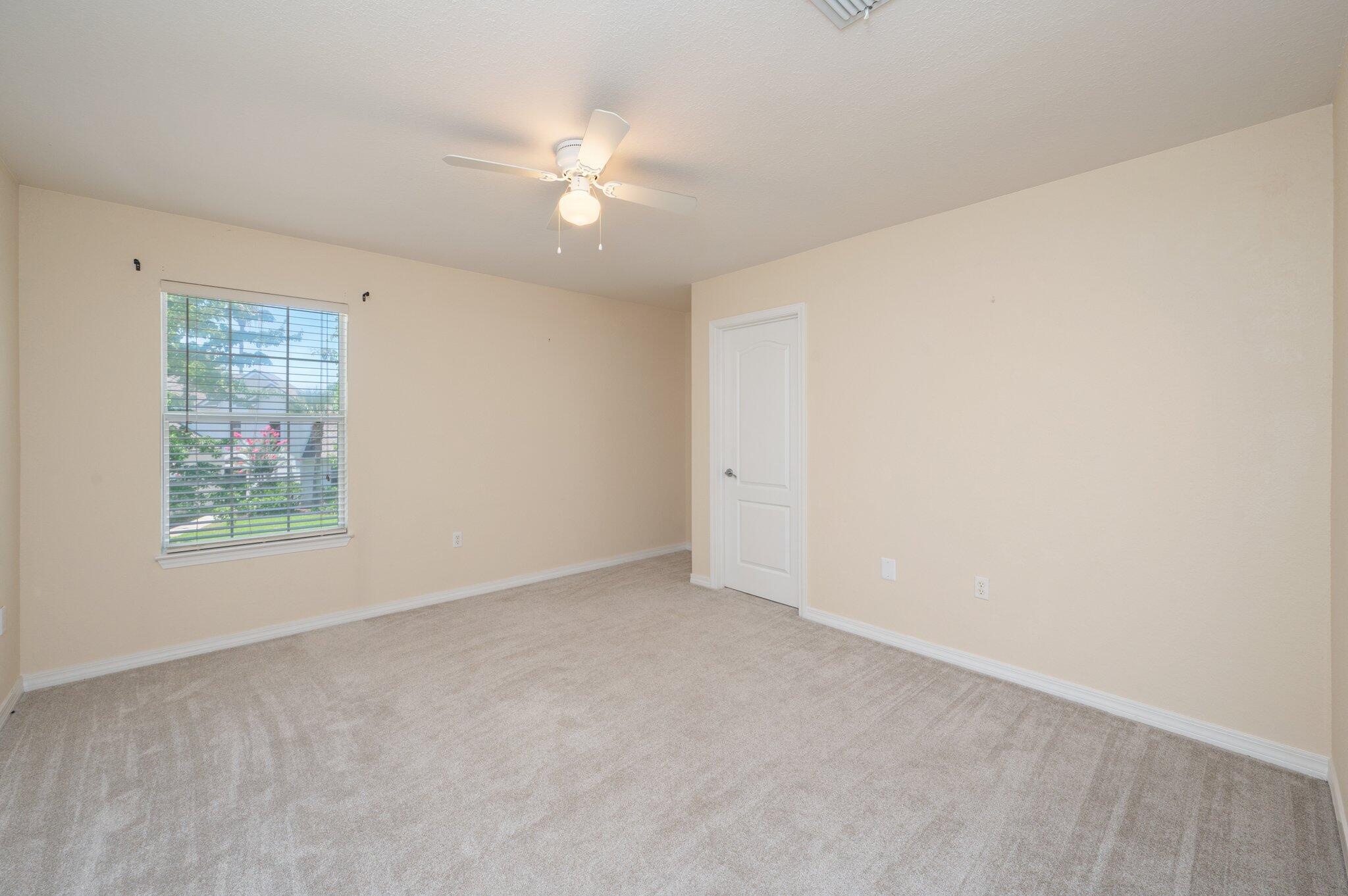 EMERALD LAKES PH 1 - Residential