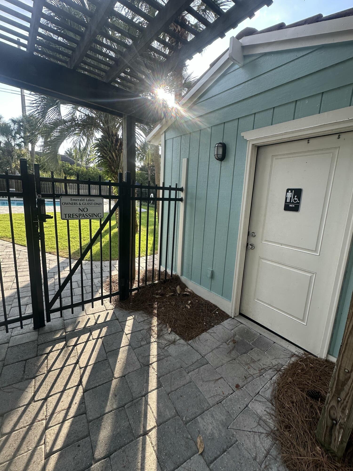 EMERALD LAKES PH 1 - Residential