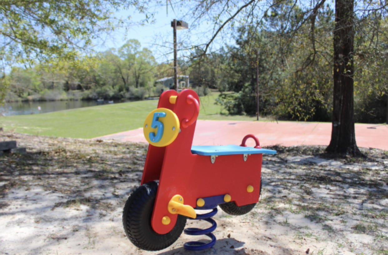 LAKE ARTHUR EST PH I - Residential