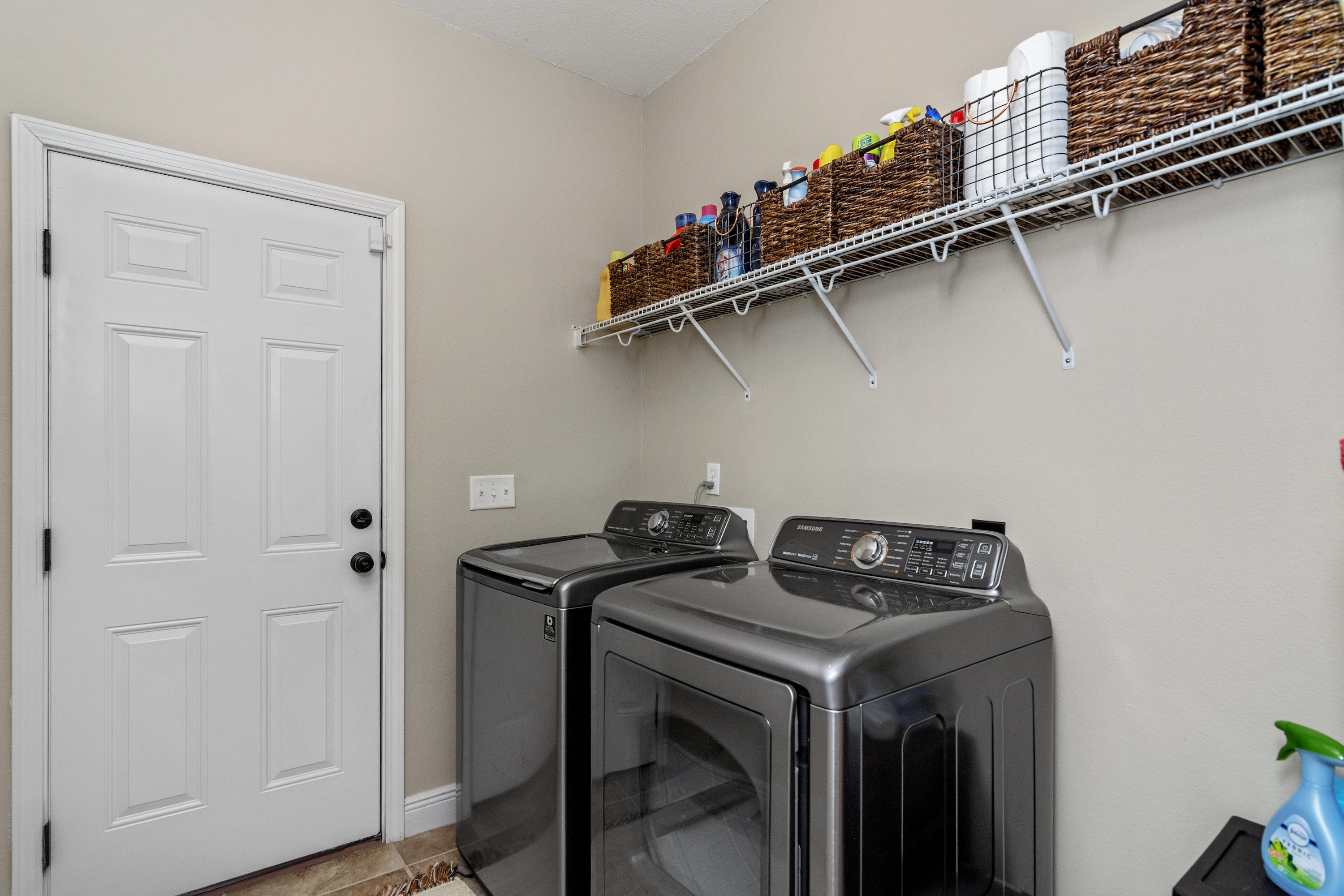 LAKE ARTHUR EST PH I - Residential