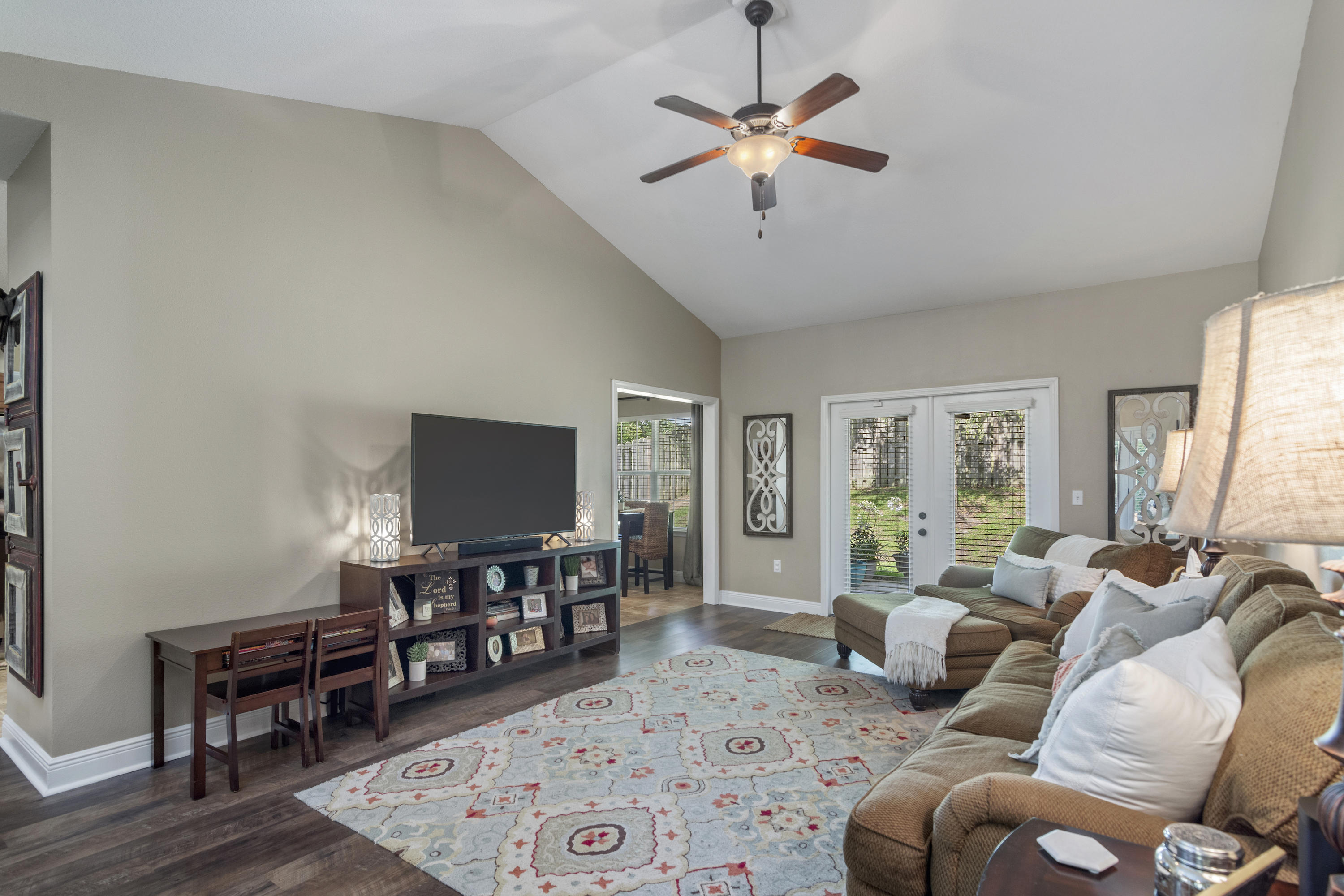 LAKE ARTHUR EST PH I - Residential