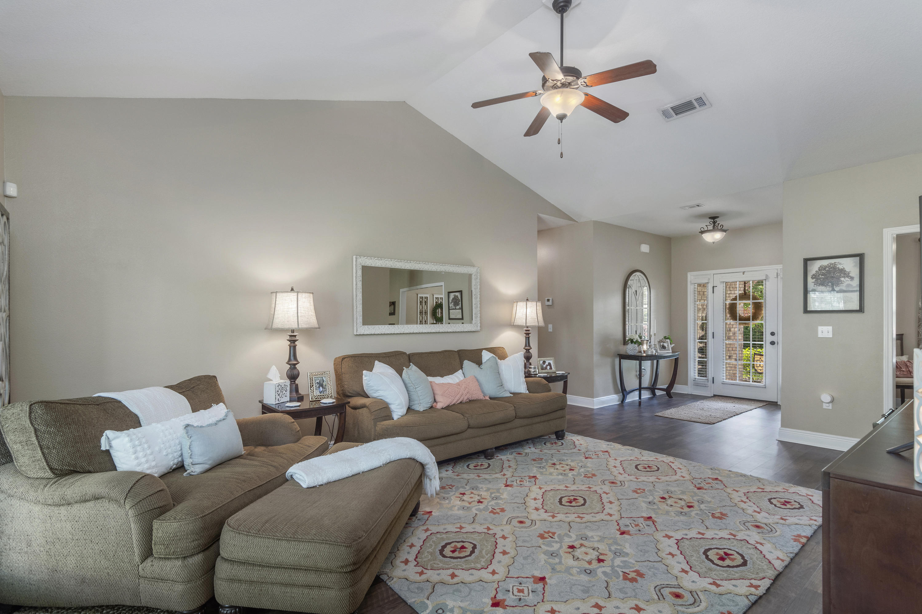 LAKE ARTHUR EST PH I - Residential