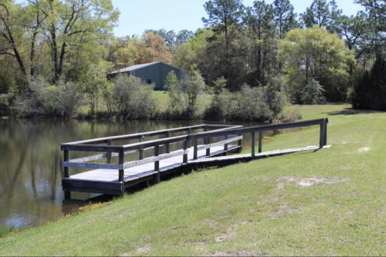 LAKE ARTHUR EST PH I - Residential