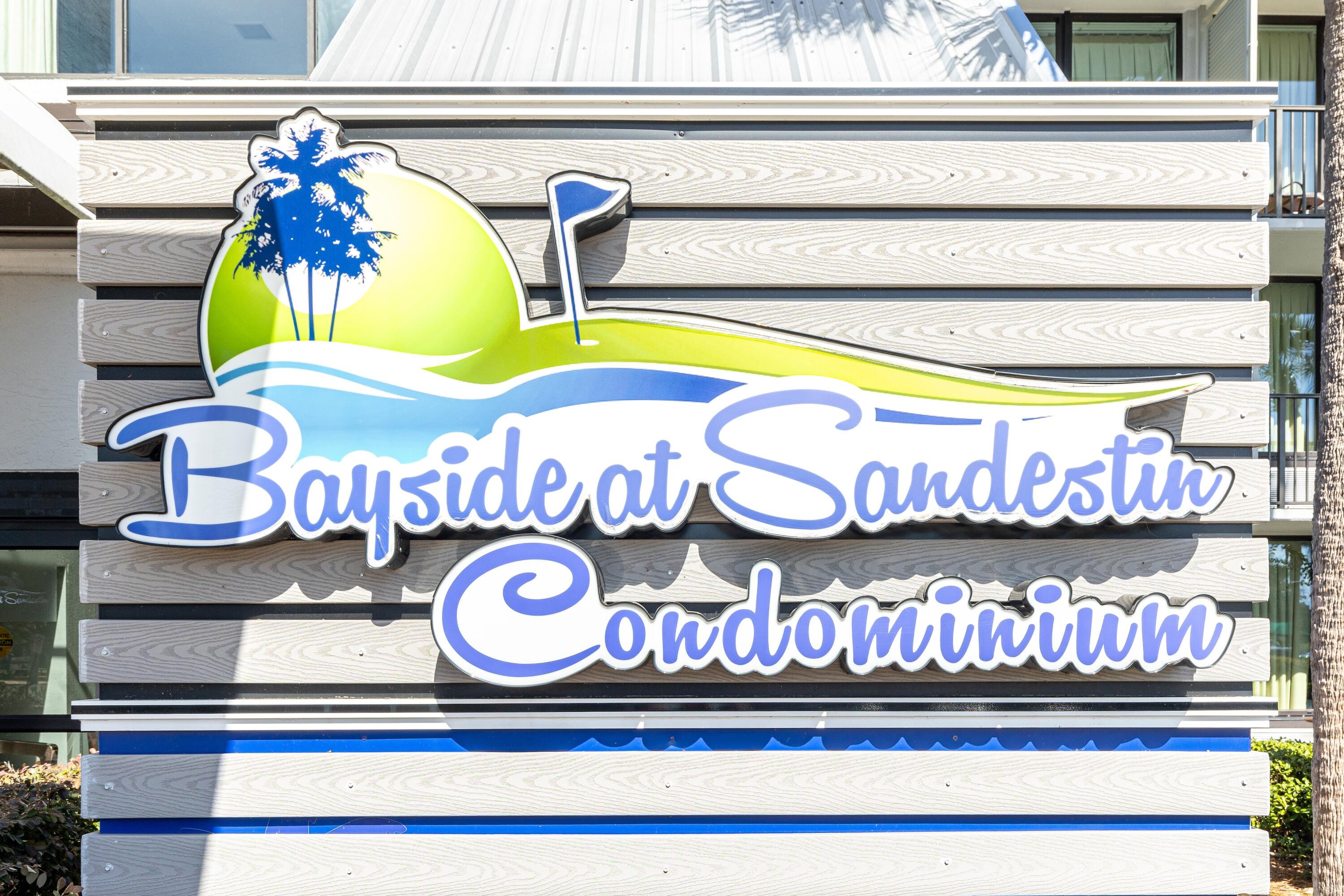 BAYSIDE CONDO SANDESTIN - Residential