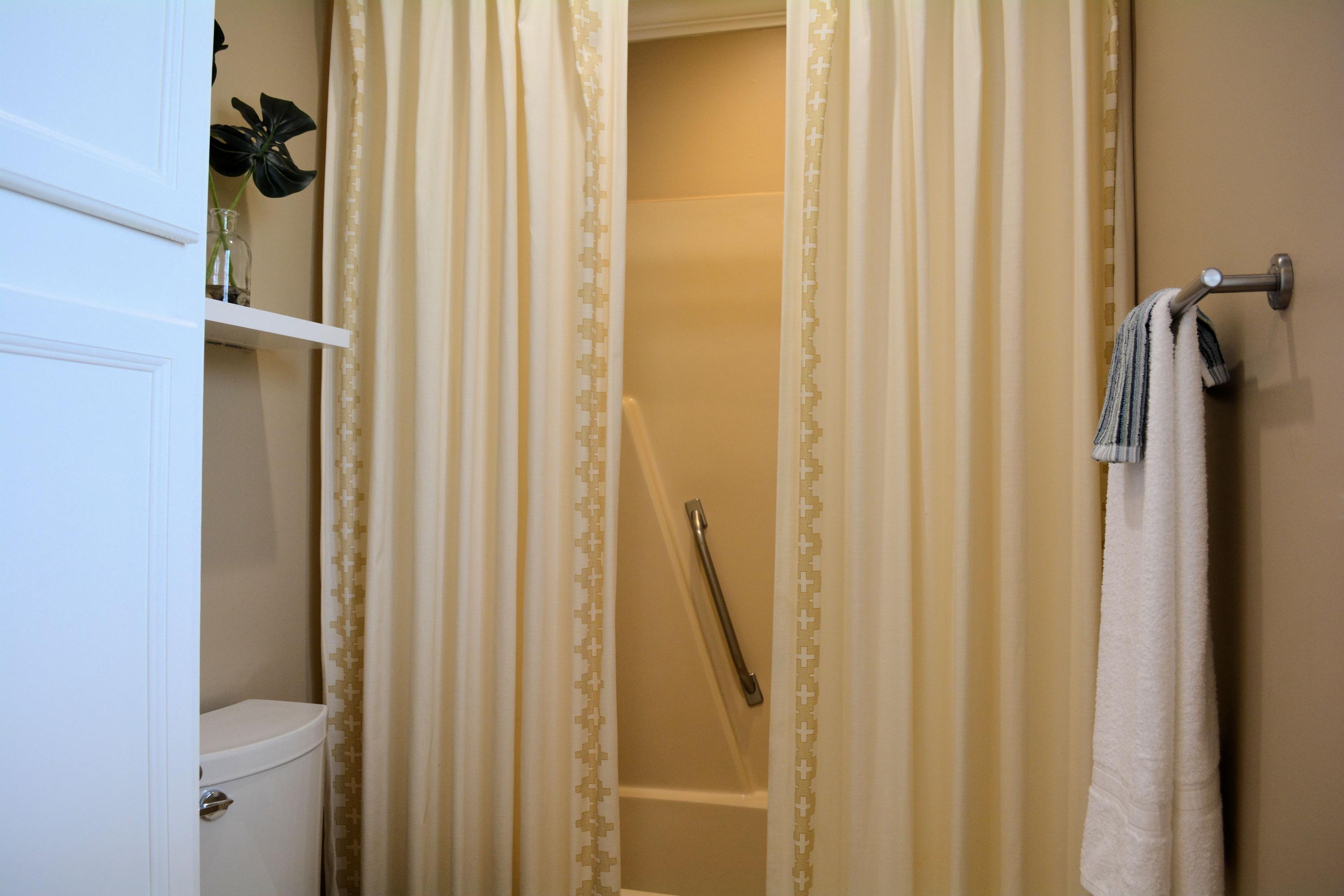 HIDDEN BEACH VILLAS CONDO - Residential