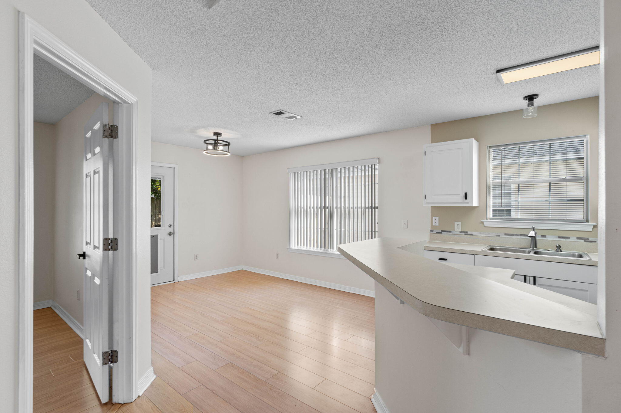 BENT TREE ESTATES - Residential Lease