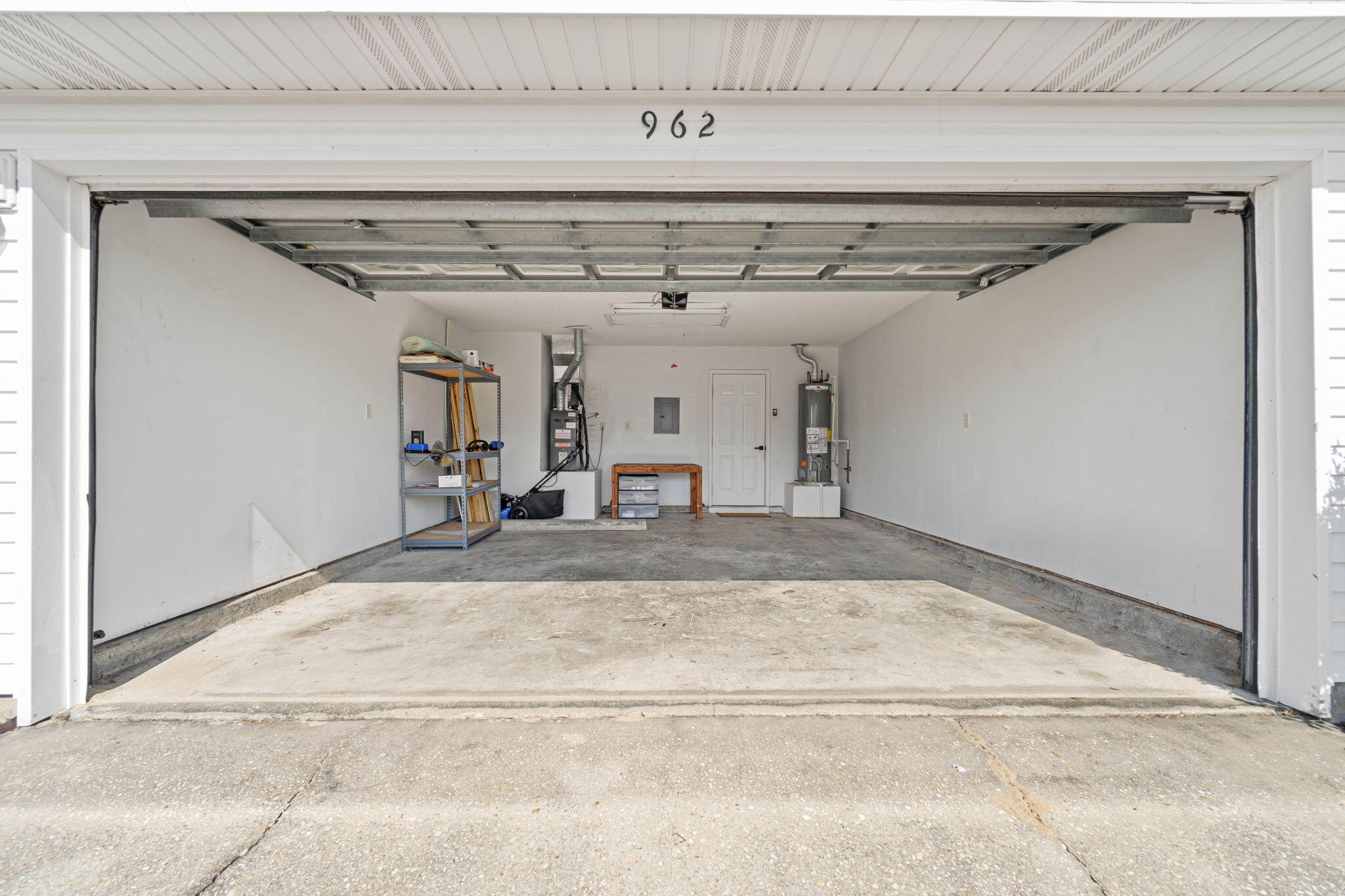 BENT TREE ESTATES - Residential Lease