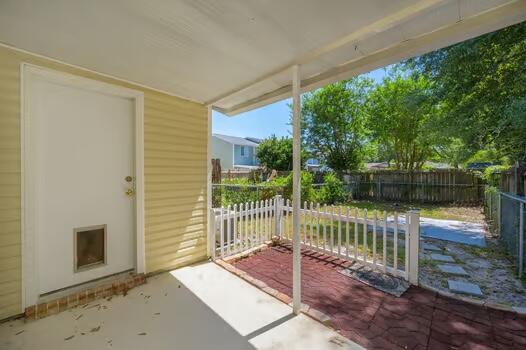 AZALEA GARDENS 1ST ADDN - Residential