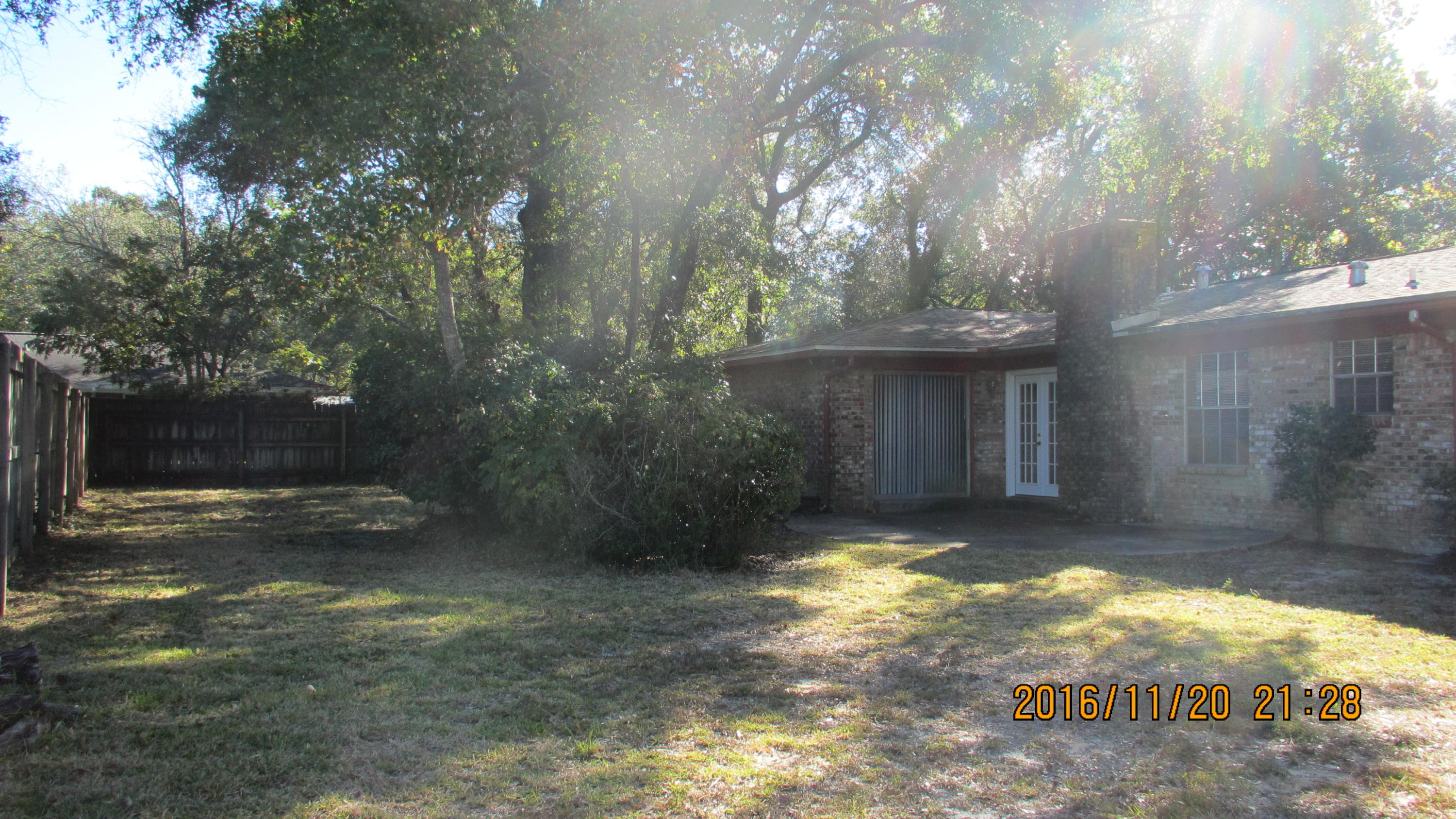 OVERBROOK - Residential Lease